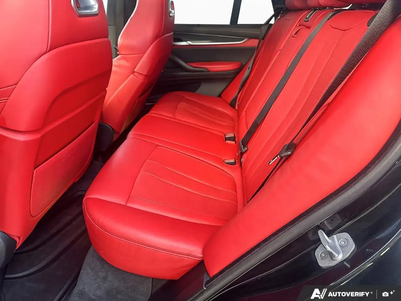 BMW X5 M снимка BMW X5 M