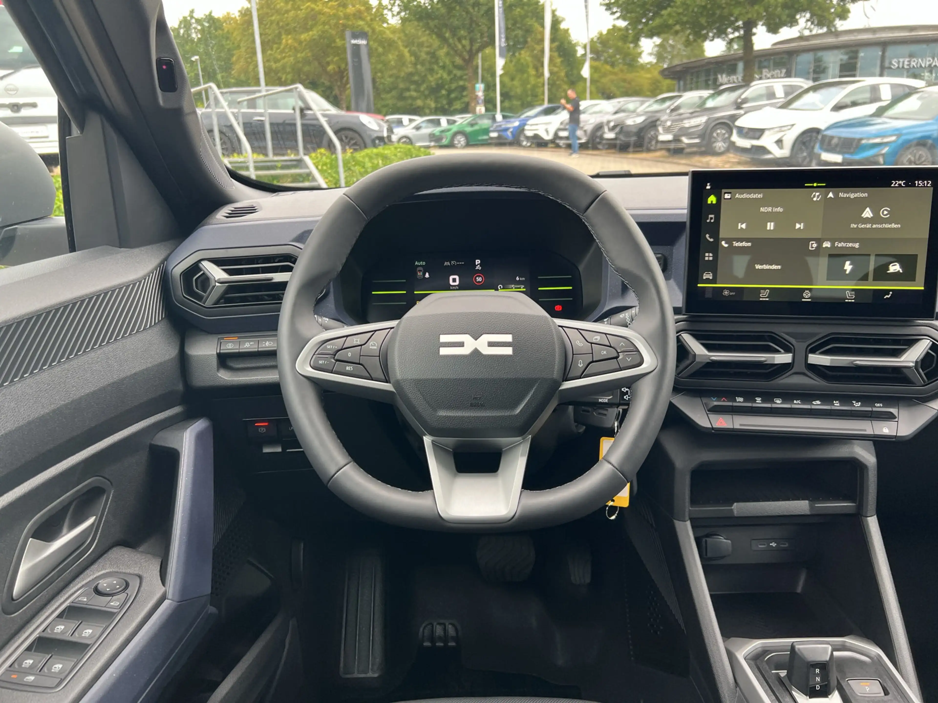 Dacia Duster hybrid-G 150 EDC 4x4 Expression GJR+SHZ+LKHZ — photo 7