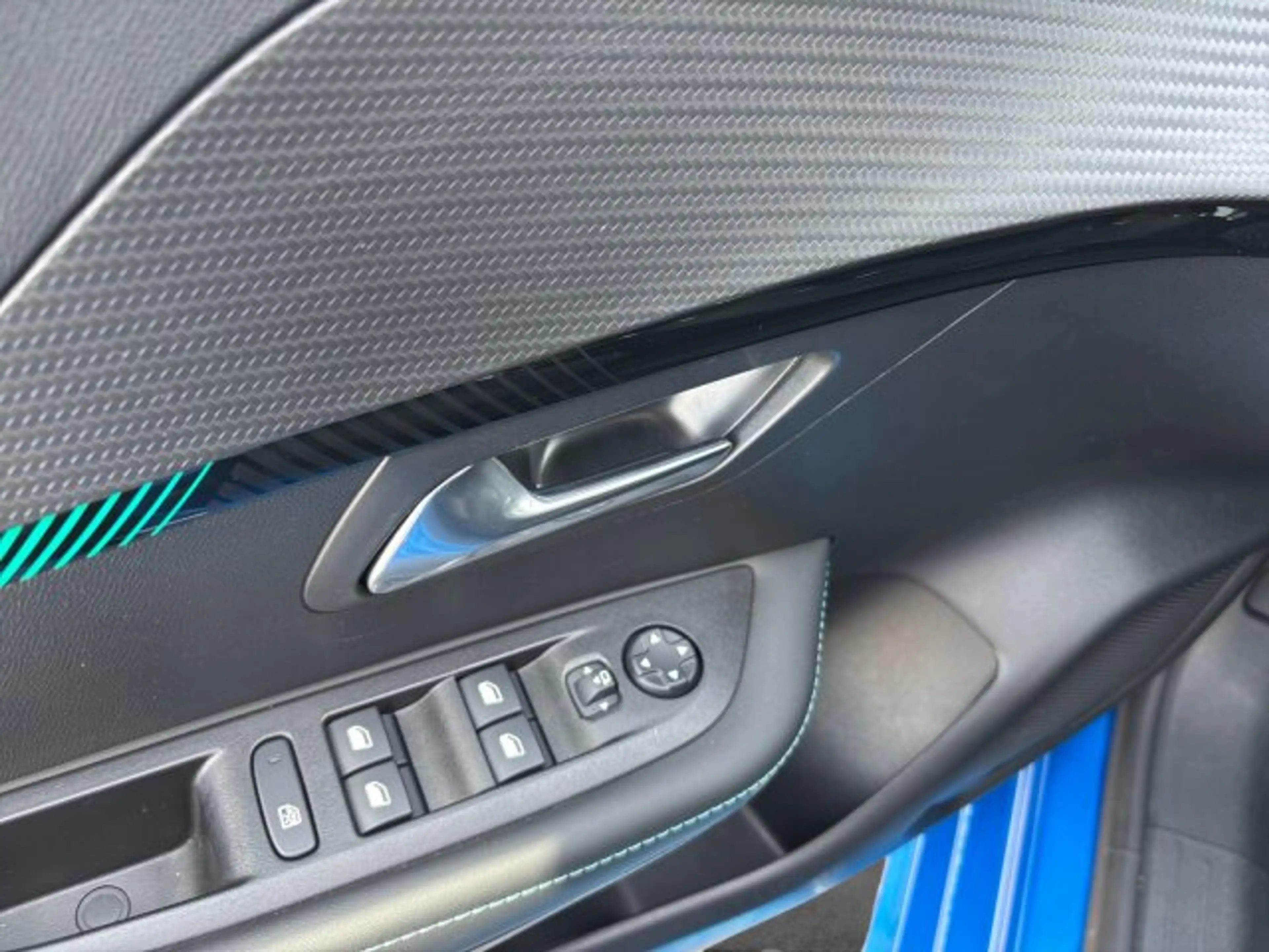 Peugeot e-208 208 Allure Pack 136 +Navigation+Sitzheizung+ACC+ — photo 7