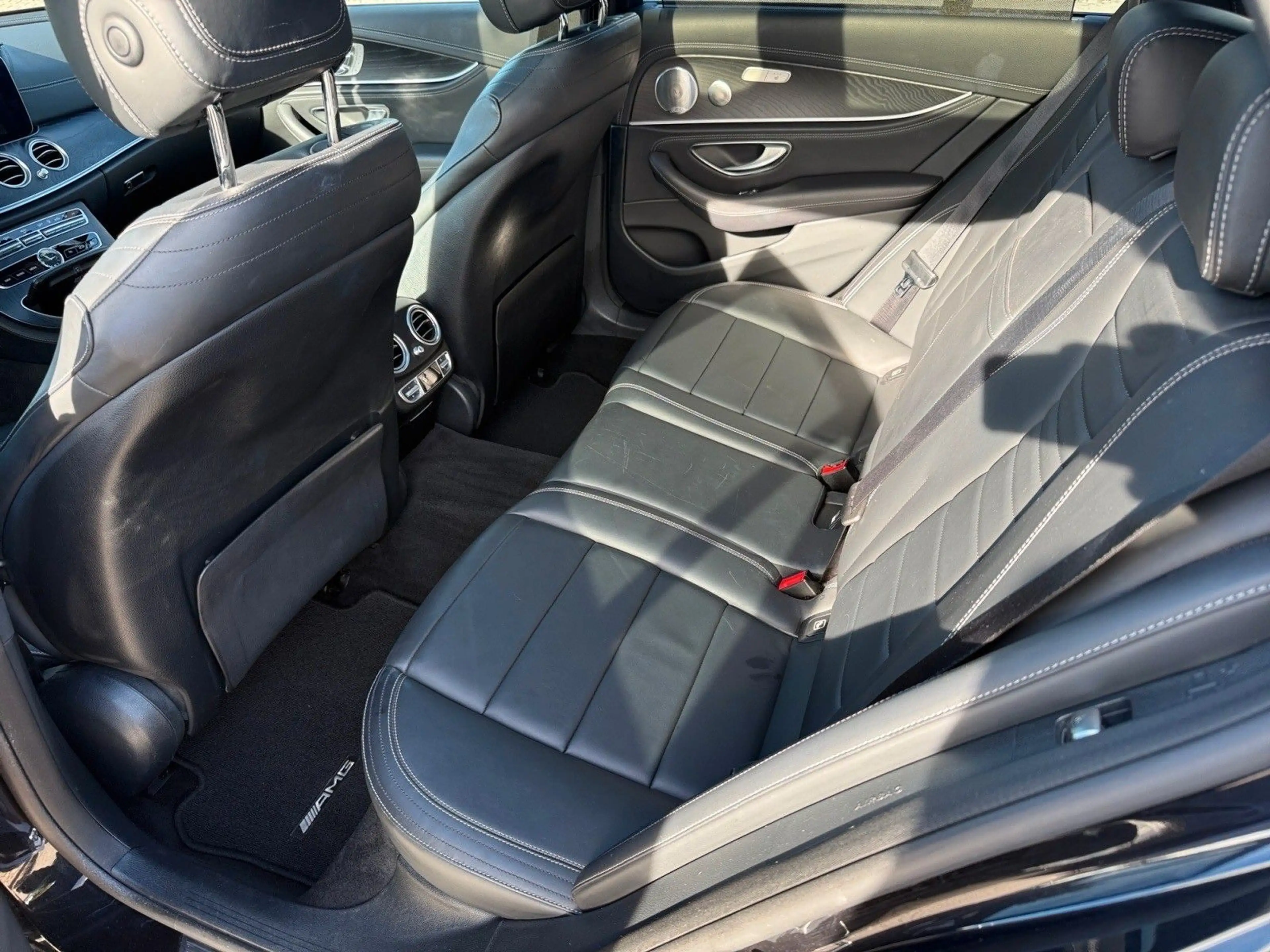 Mercedes-Benz E 400 d T 4Matic / Panorama / Multibeam / AMG — photo 13