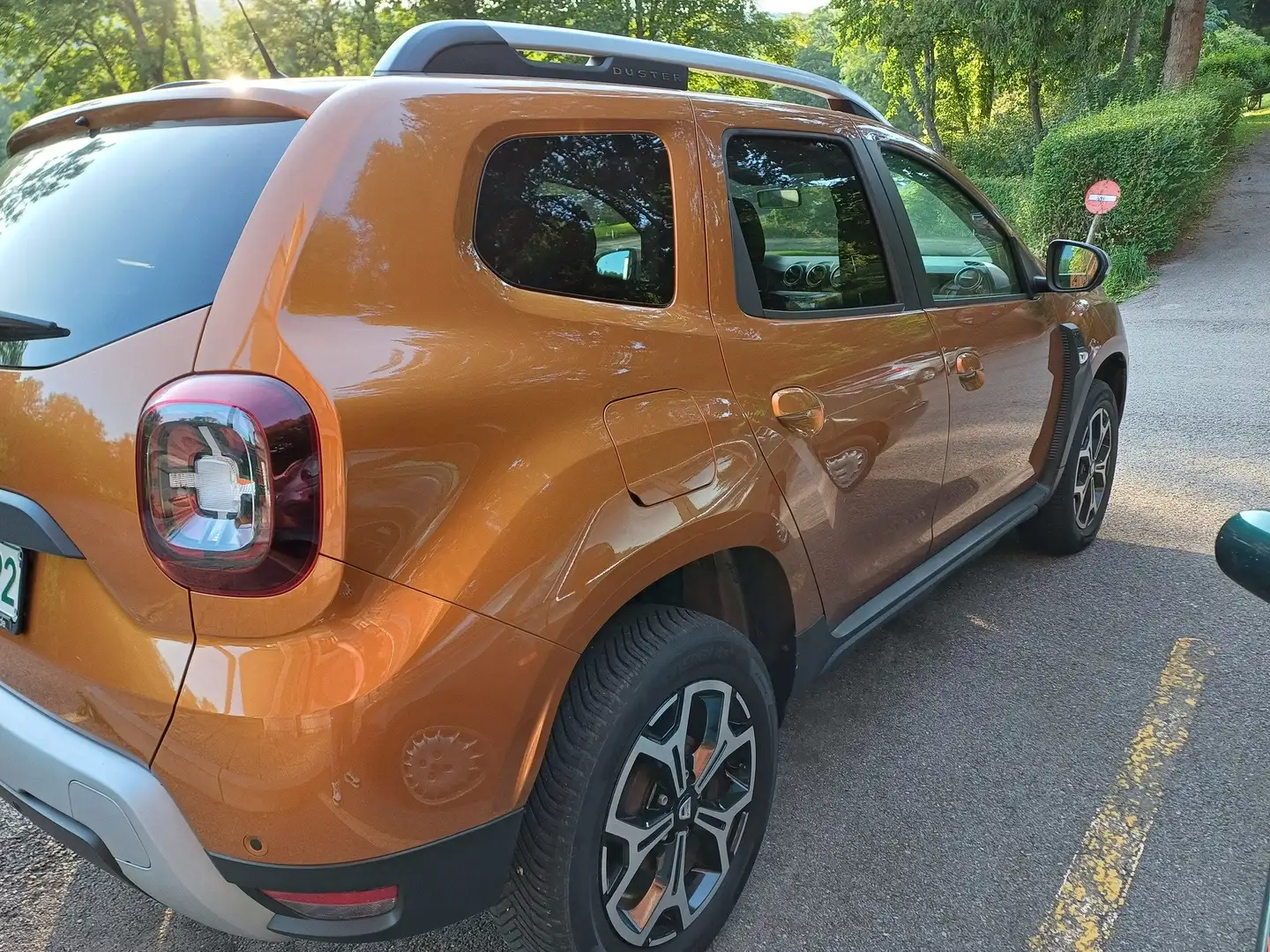 Dacia Duster 1.3 TCe 4WD Prestige GPF (EU6d-TEMP) Oranje - 2