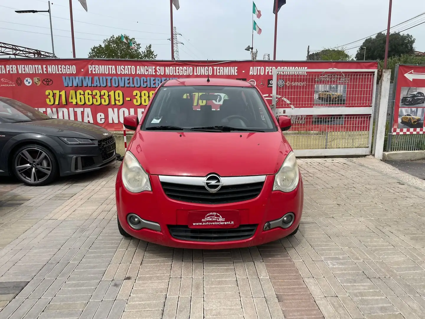 Opel Agila Agila 1.2 16v Enjoy 86cv Rojo - 1