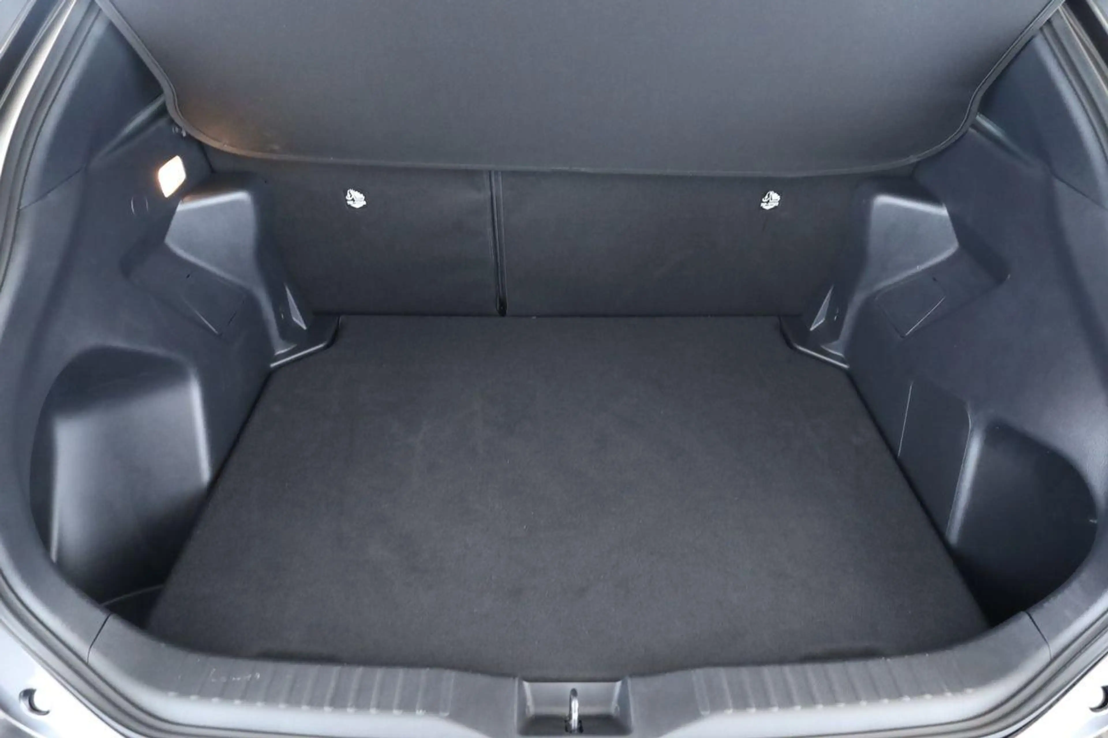 Toyota Yaris Cross Hybrid Teamplayer LED Nav SitzHZ Kam — photo 11