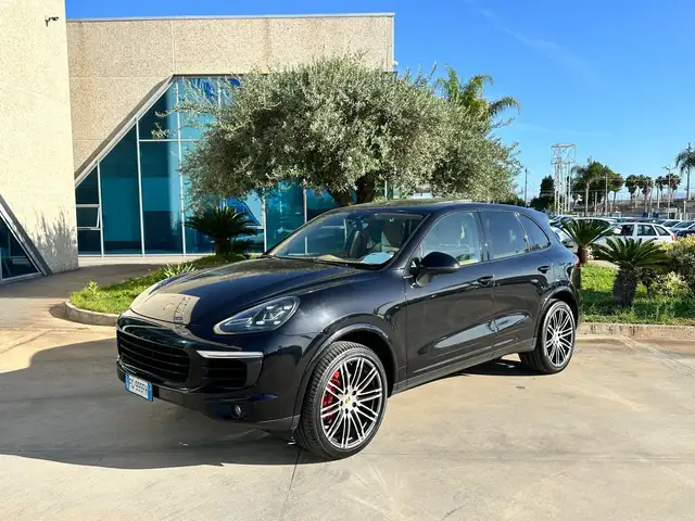 Porsche Cayenne 3.0 offerta T-Stock prezzo imperdibile