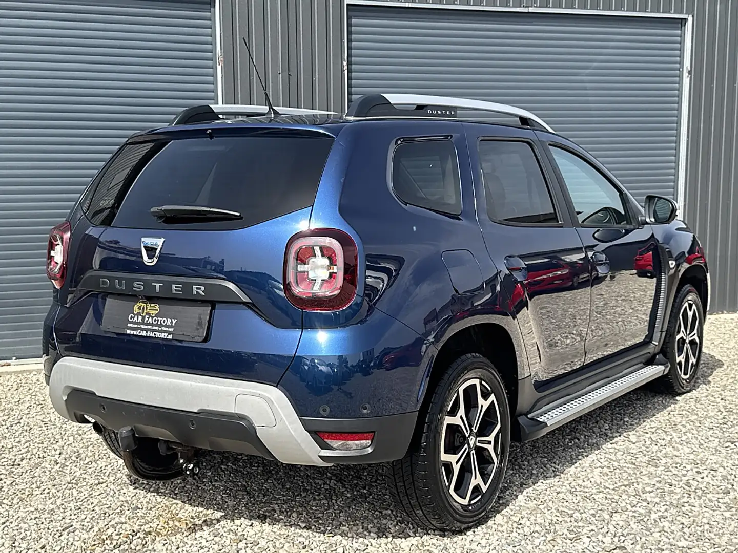 Dacia Duster TCe 125 S&S 4WD Prestige Blau - 2