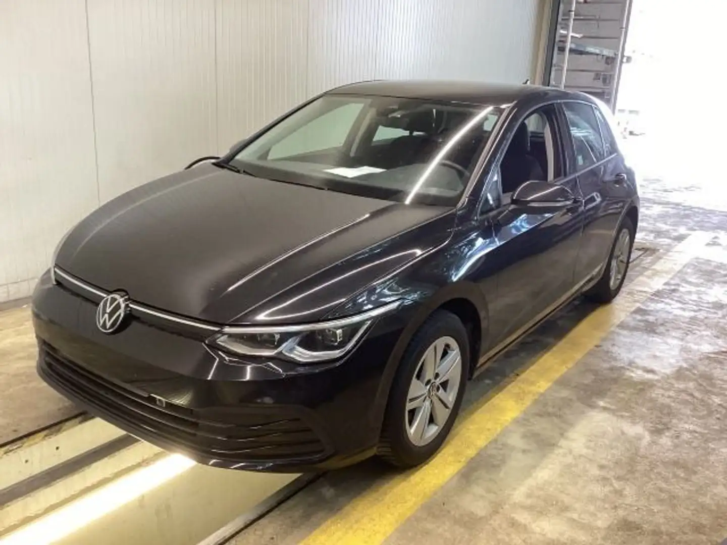 Volkswagen Golf VIII 2.0 TDI Life DSG LED Navi DAB+ Sitzhzg Negro - 2