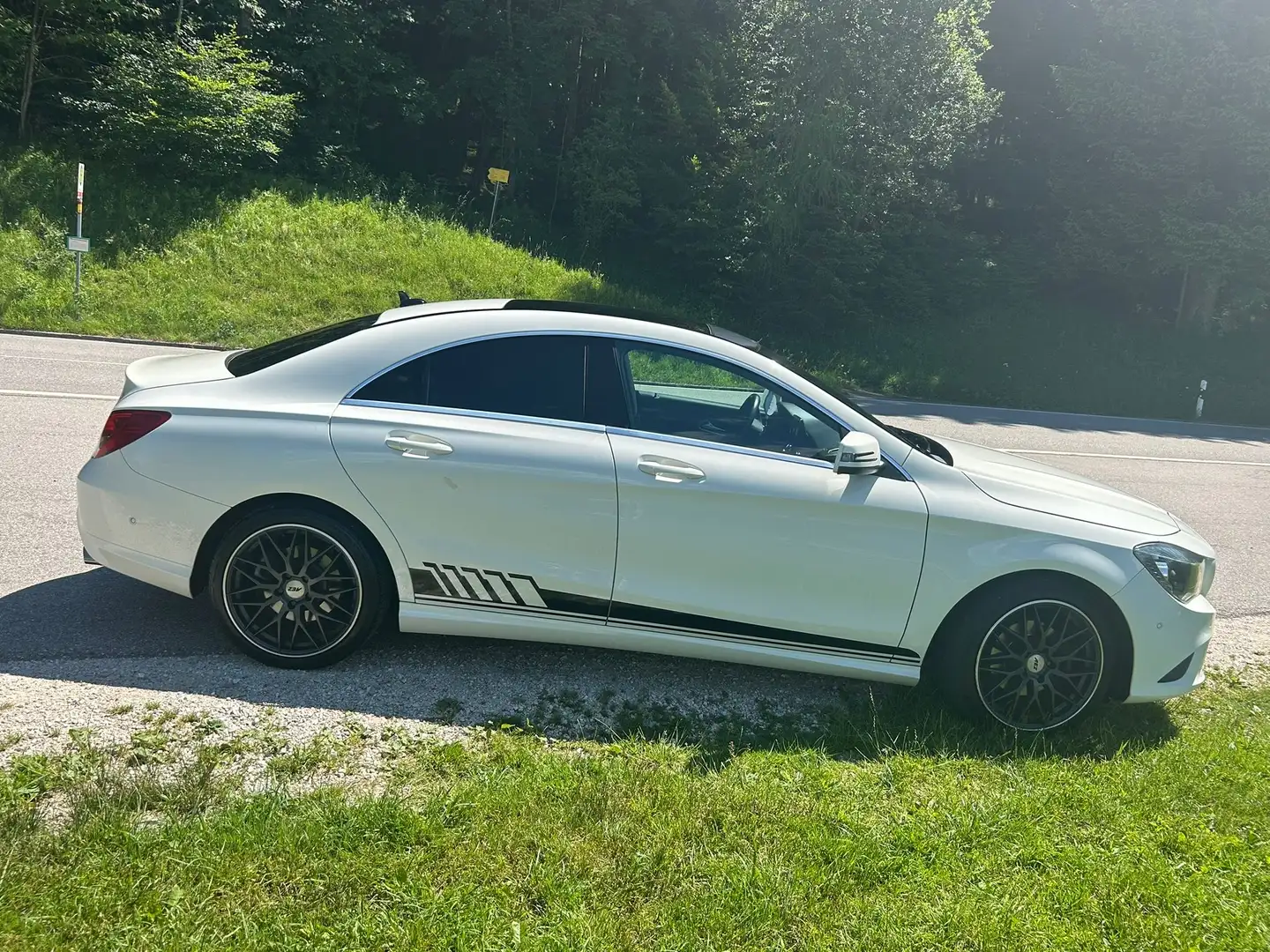 Mercedes-Benz CLA 180 - 2