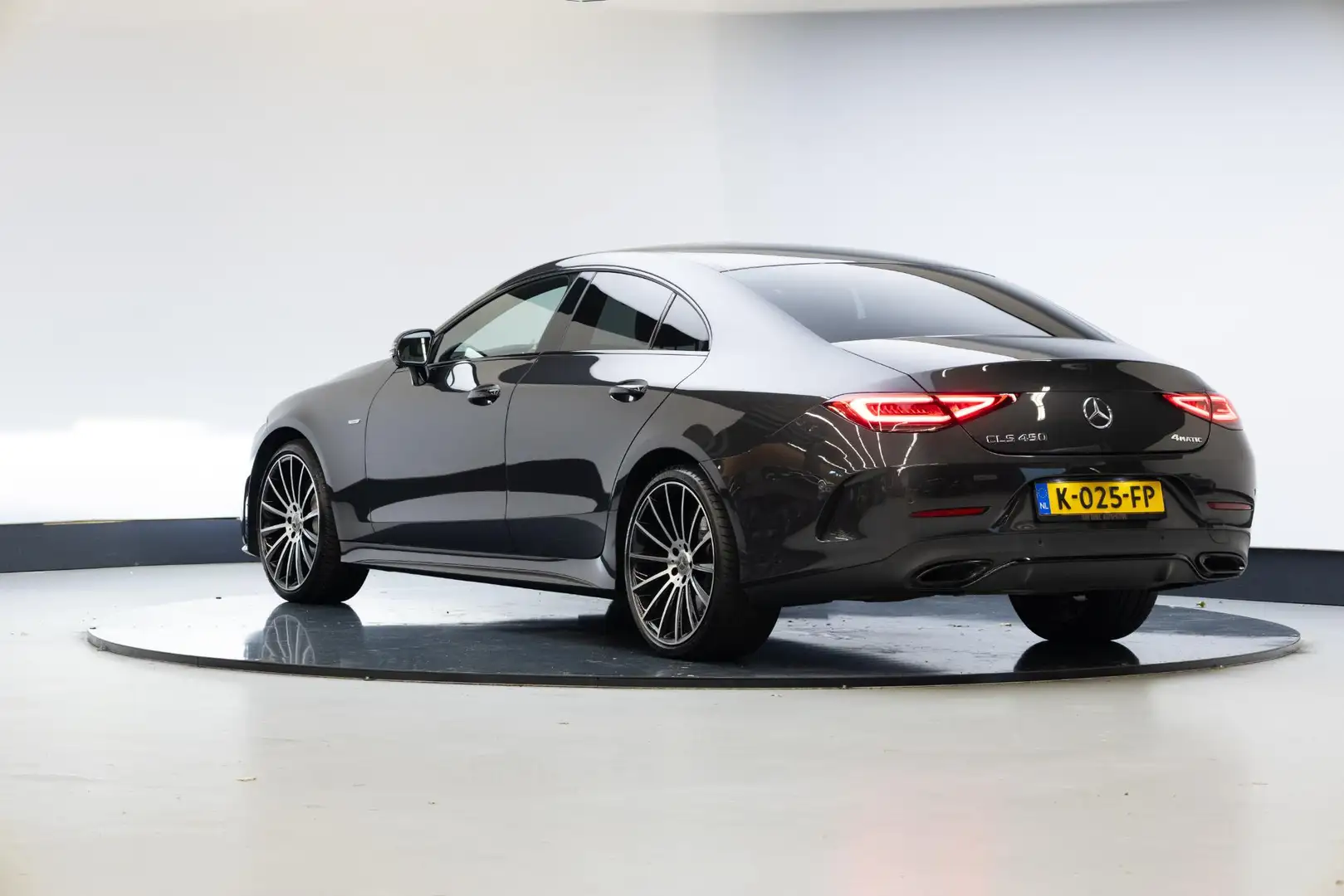 Mercedes-Benz CLS 450 4MATIC Premium Plus | Edition 1 | 20 Inch | 360 Ca Grijs - 2