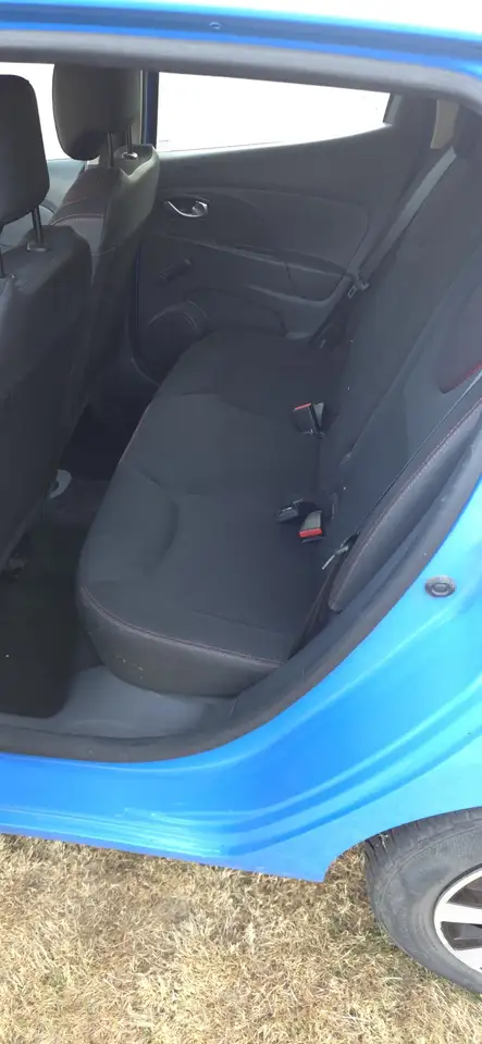 Renault Clio Citadine 3 portes — photo 17