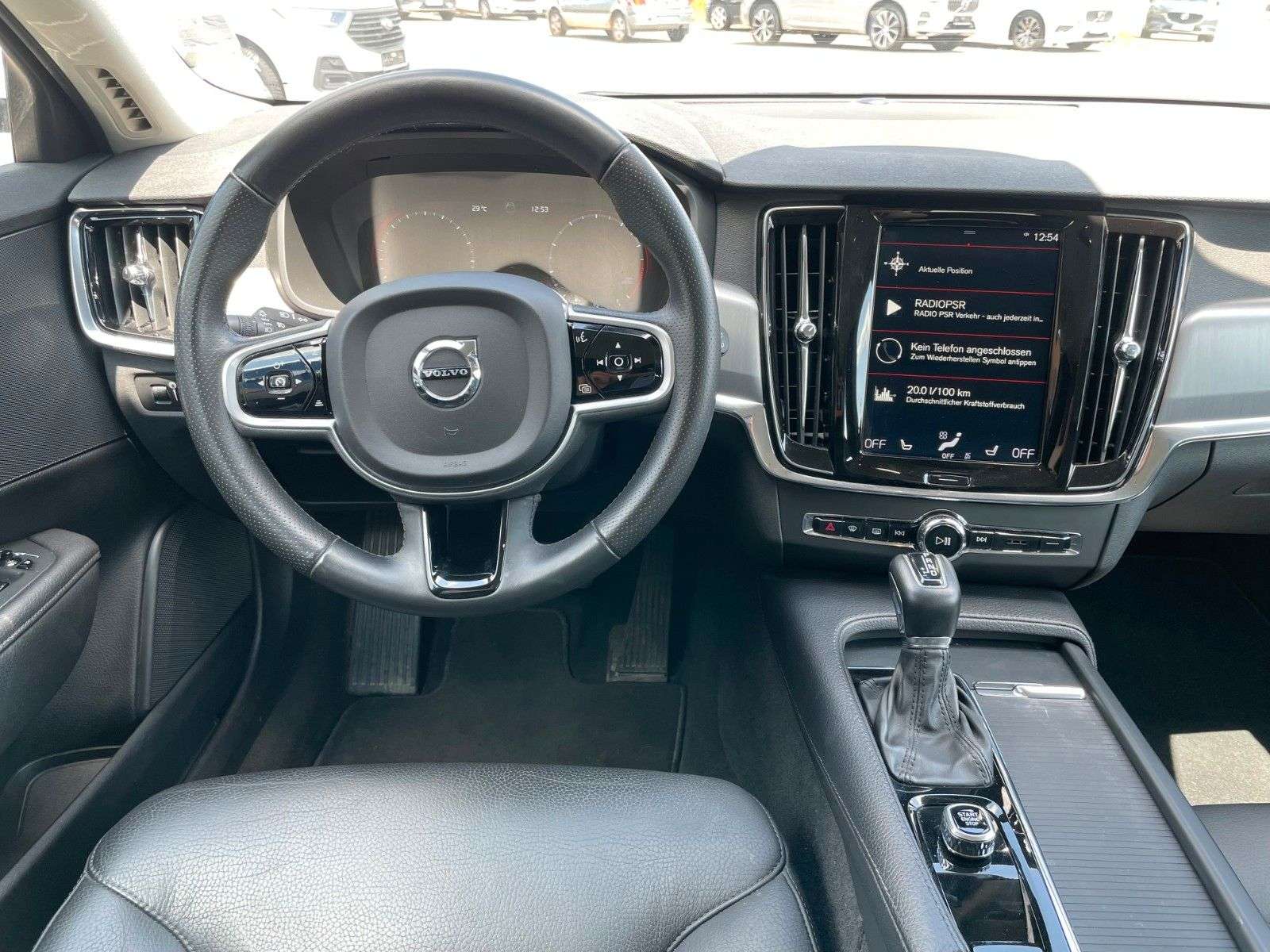 Volvo V90