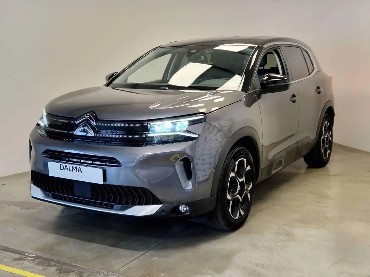 Citroen C5 Aircross Aircross 1.2 HYBRID Shine Grijs - 1