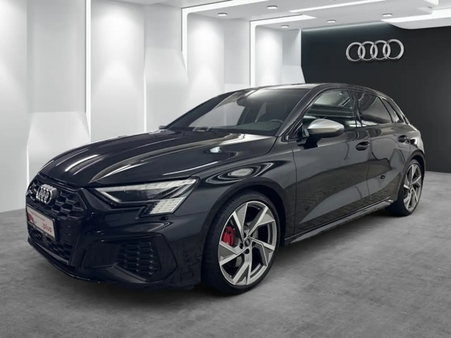 Audi S3 Sportback 2.0TFSI quattro MATRIX RFK PANO Schwarz - 2