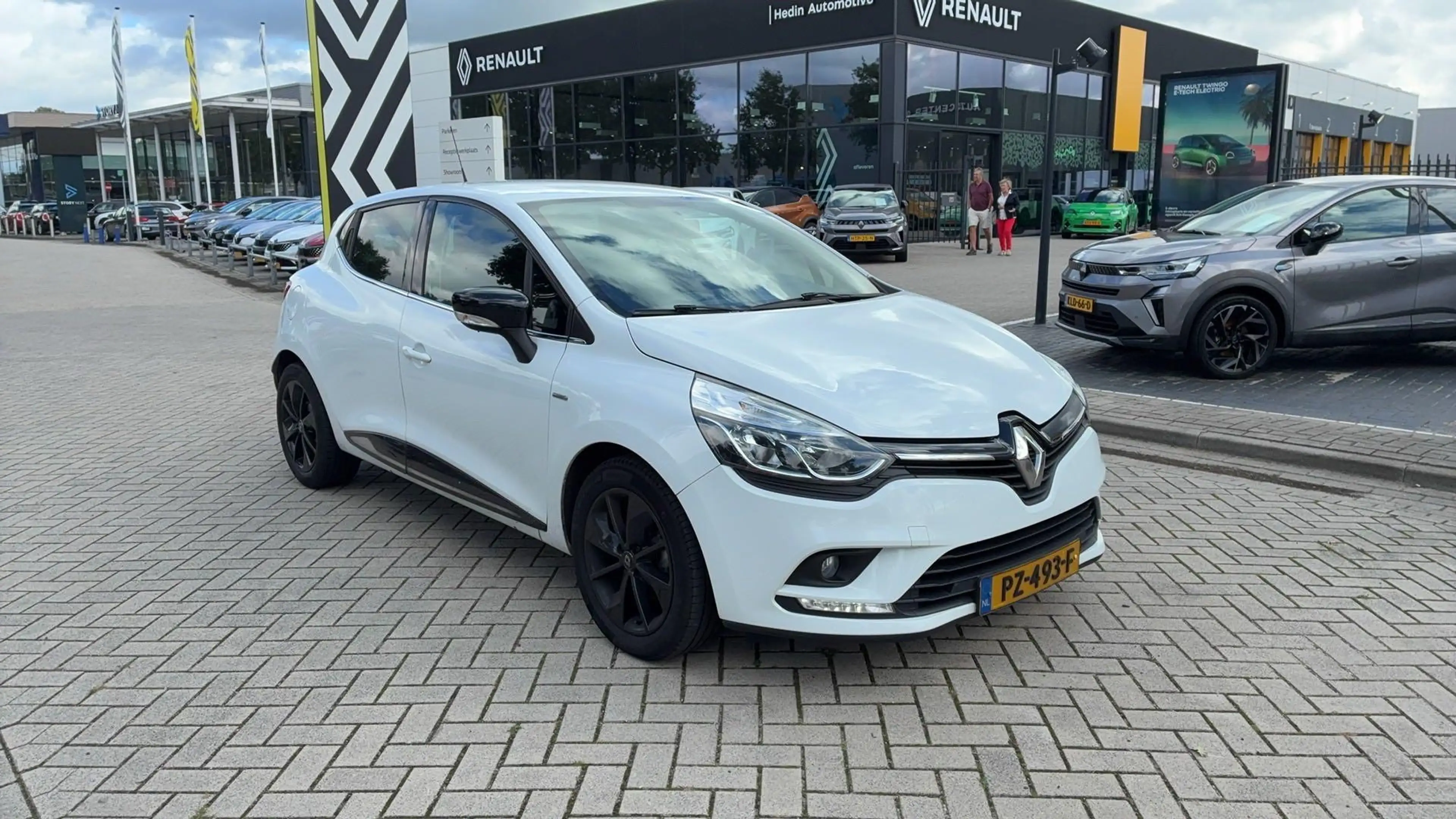 Renault Clio 0.9 TCe Limited — photo 5
