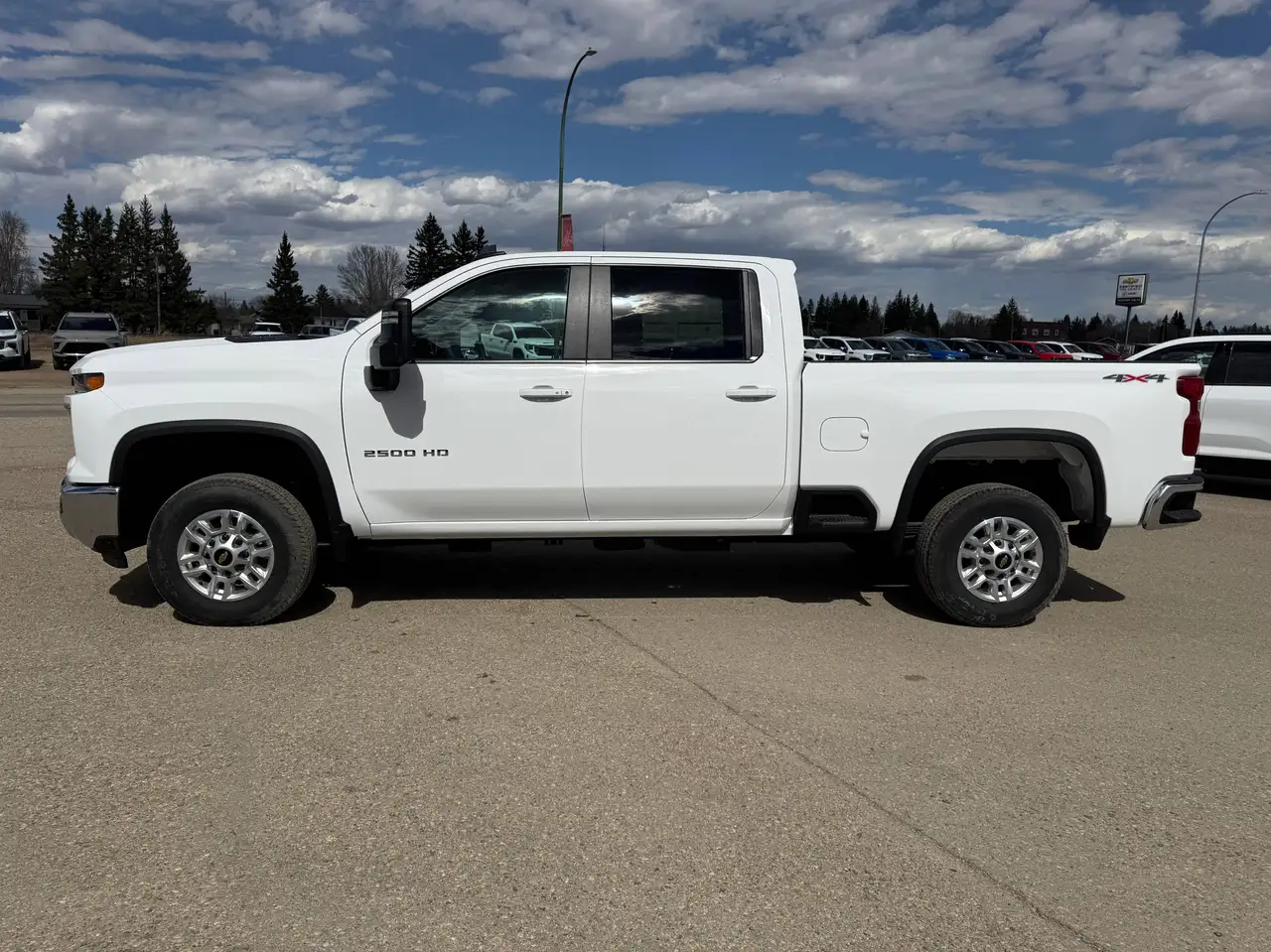 Chevrolet Silverado 2500 снимка Chevrolet Silverado 2500