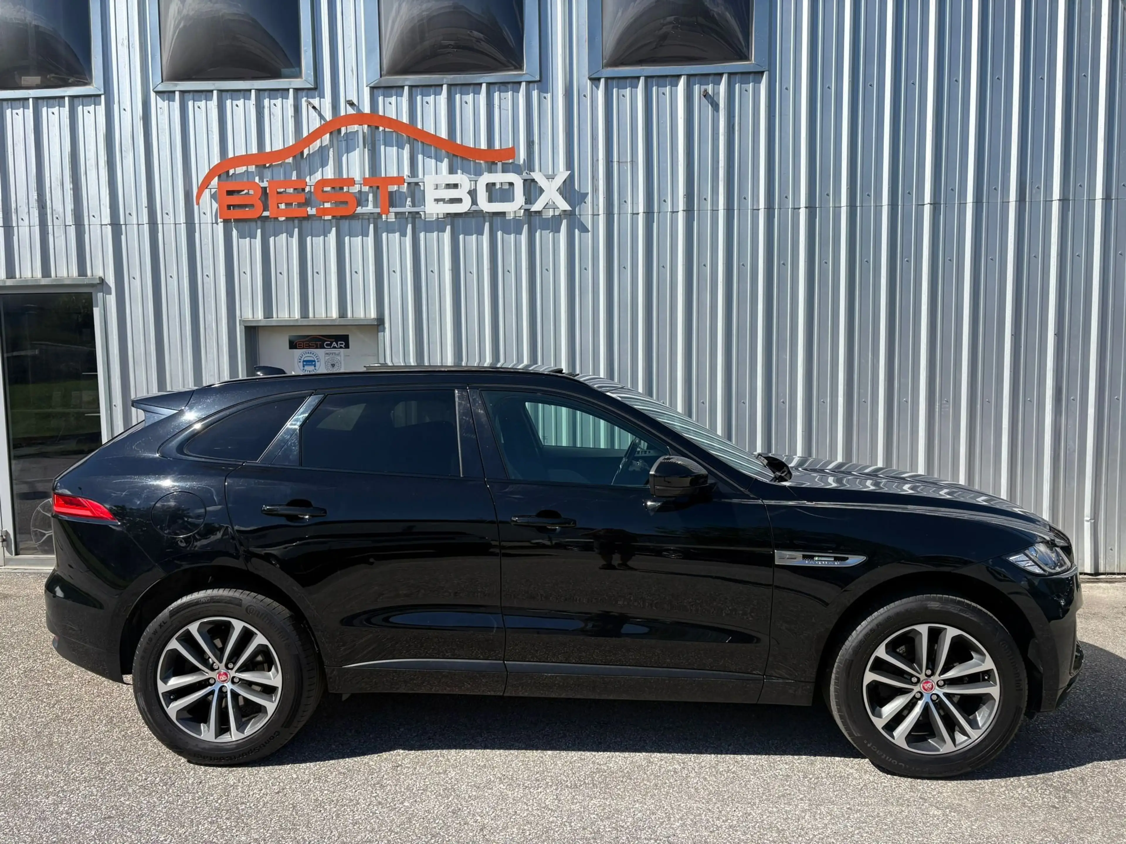 Jaguar F-Pace F-Pace 20d AWD R-Sport Aut. R-Sport — photo 7