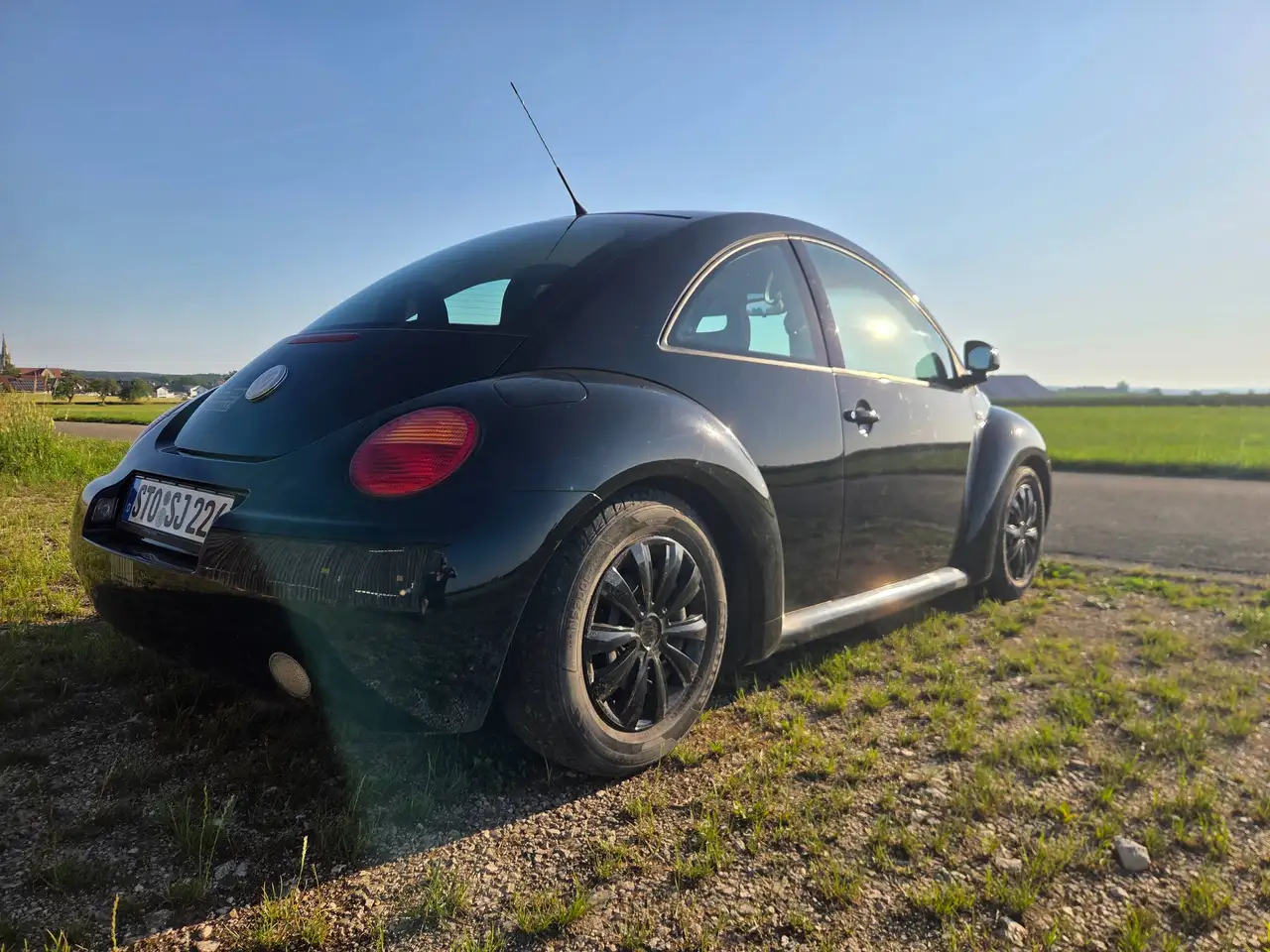 Volkswagen New Beetle 2.0, foto 1