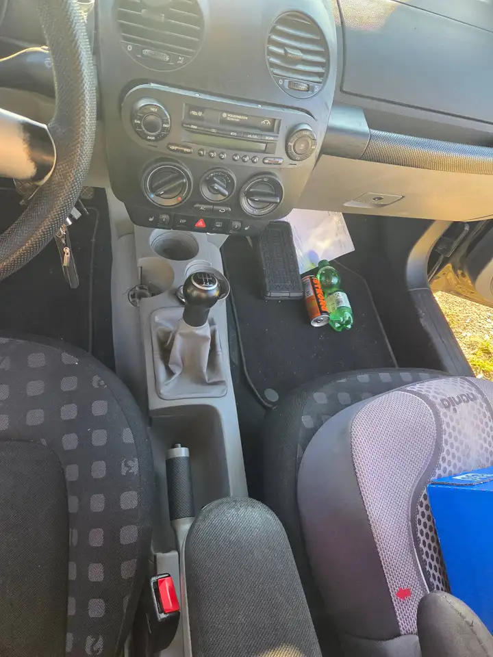 Volkswagen New Beetle 2.0, foto 7