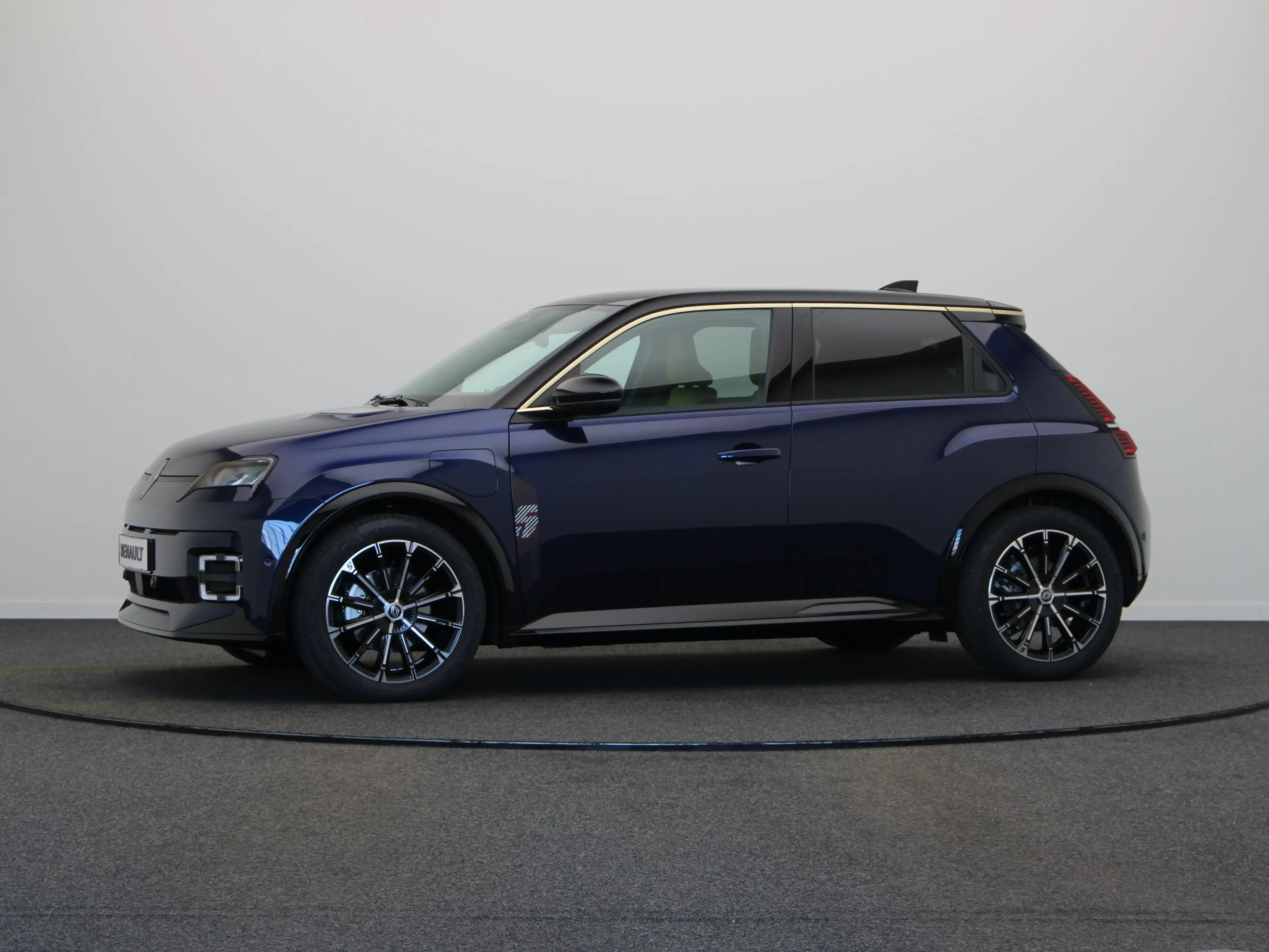 Renault R 5 Iconic cinq Comfort range | Achteruitrijcamera | E — photo 12