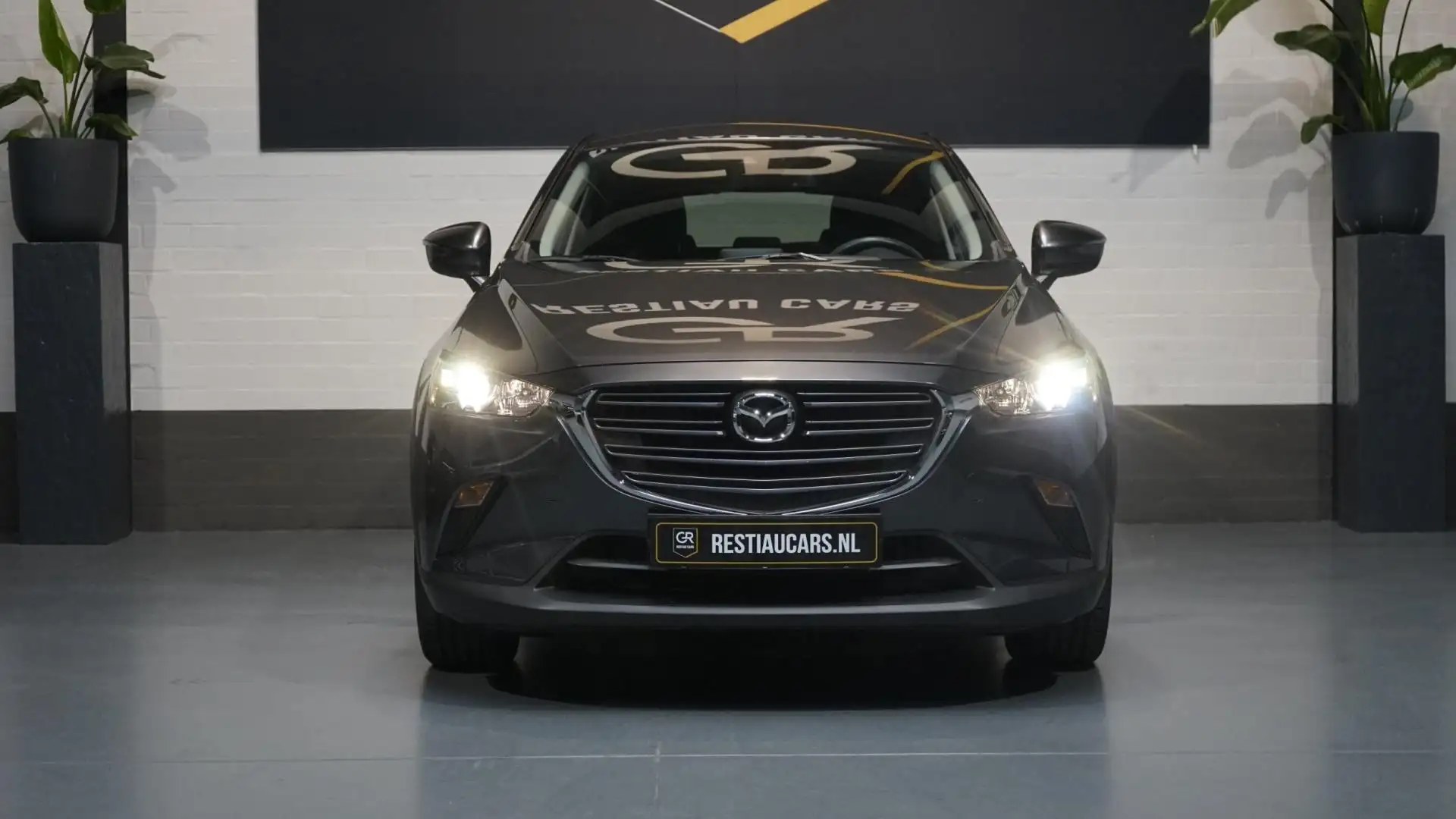 Mazda CX-3 2.0 SkyActiv-G 121 Sportive CLIMA-CRUISE-DAB-NAVIG Grijs - 2