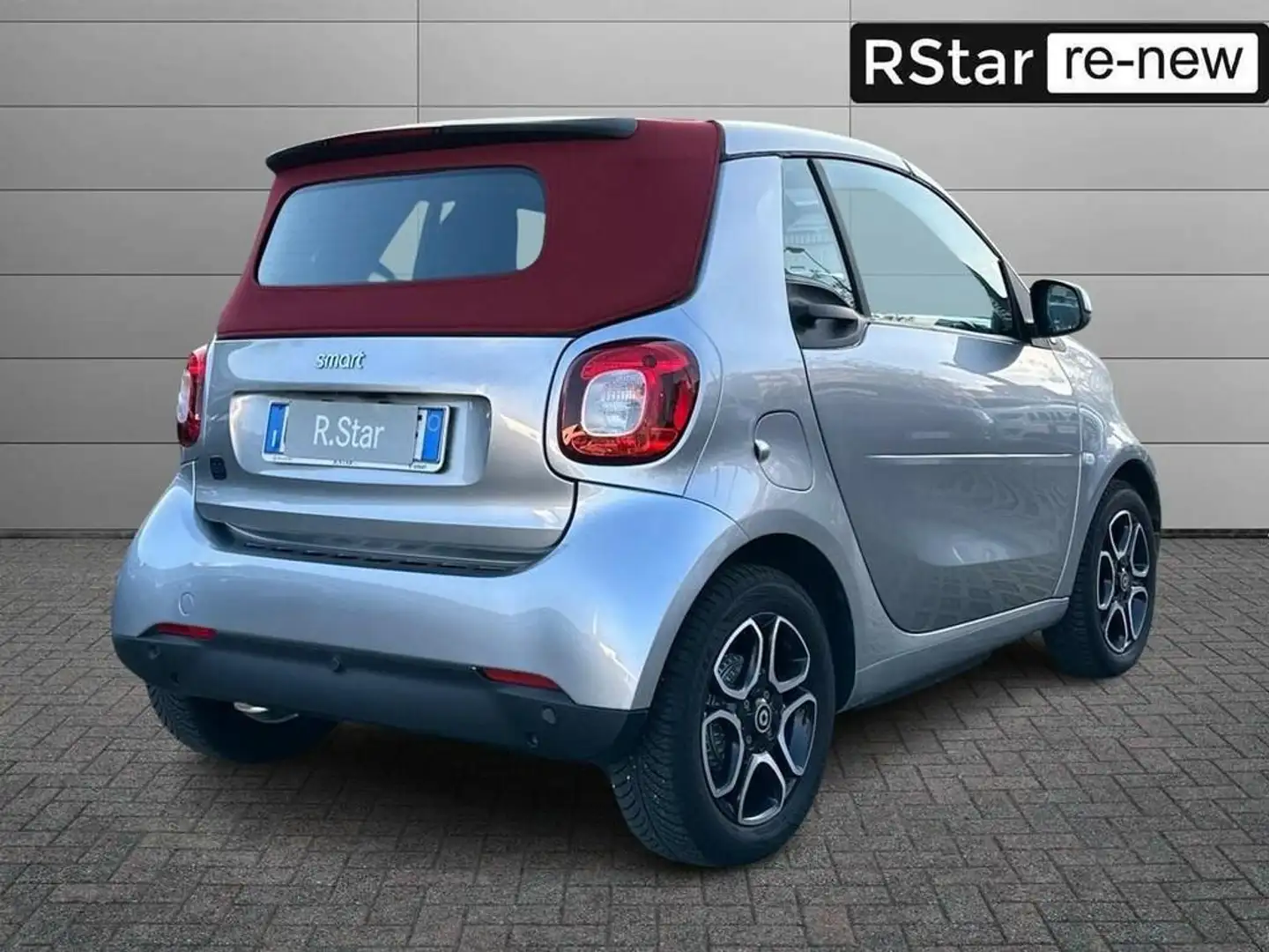smart forTwo Cabrio eq Passion 22kW Argento - 2