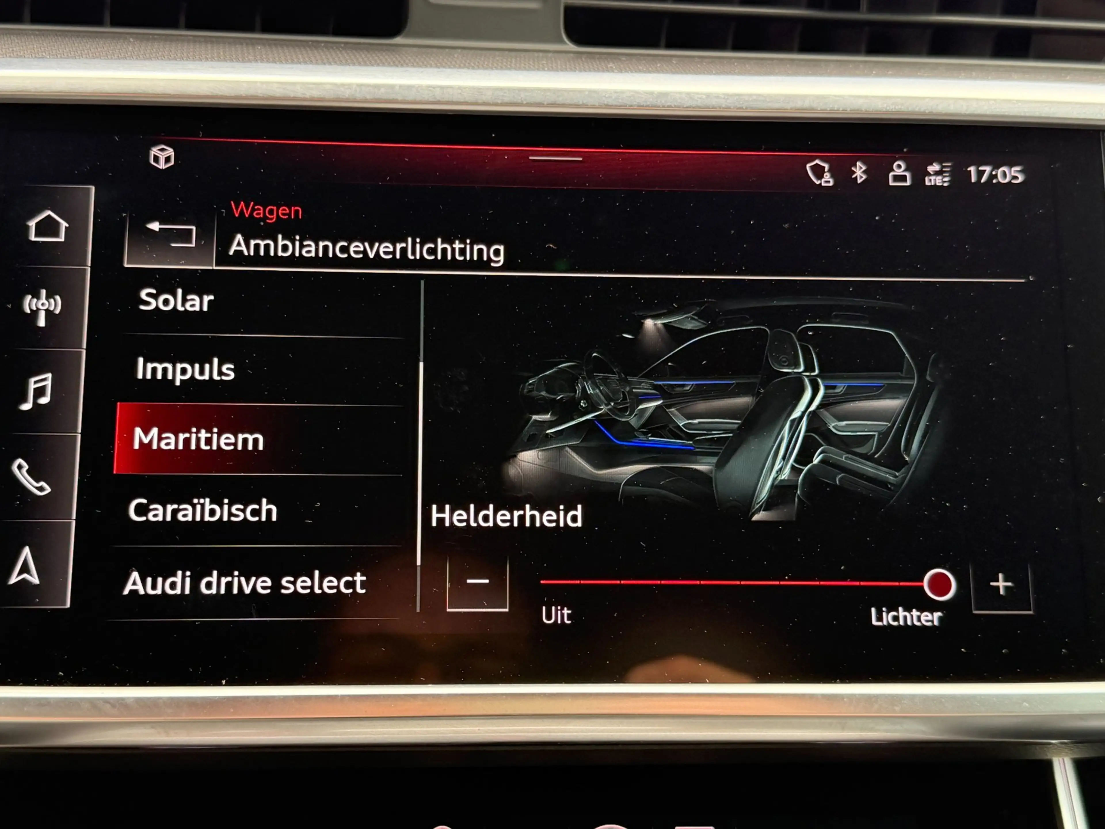 Audi RS6 Avant RS 6 TFSI quattro / Pano / Top View / Soft C — photo 41