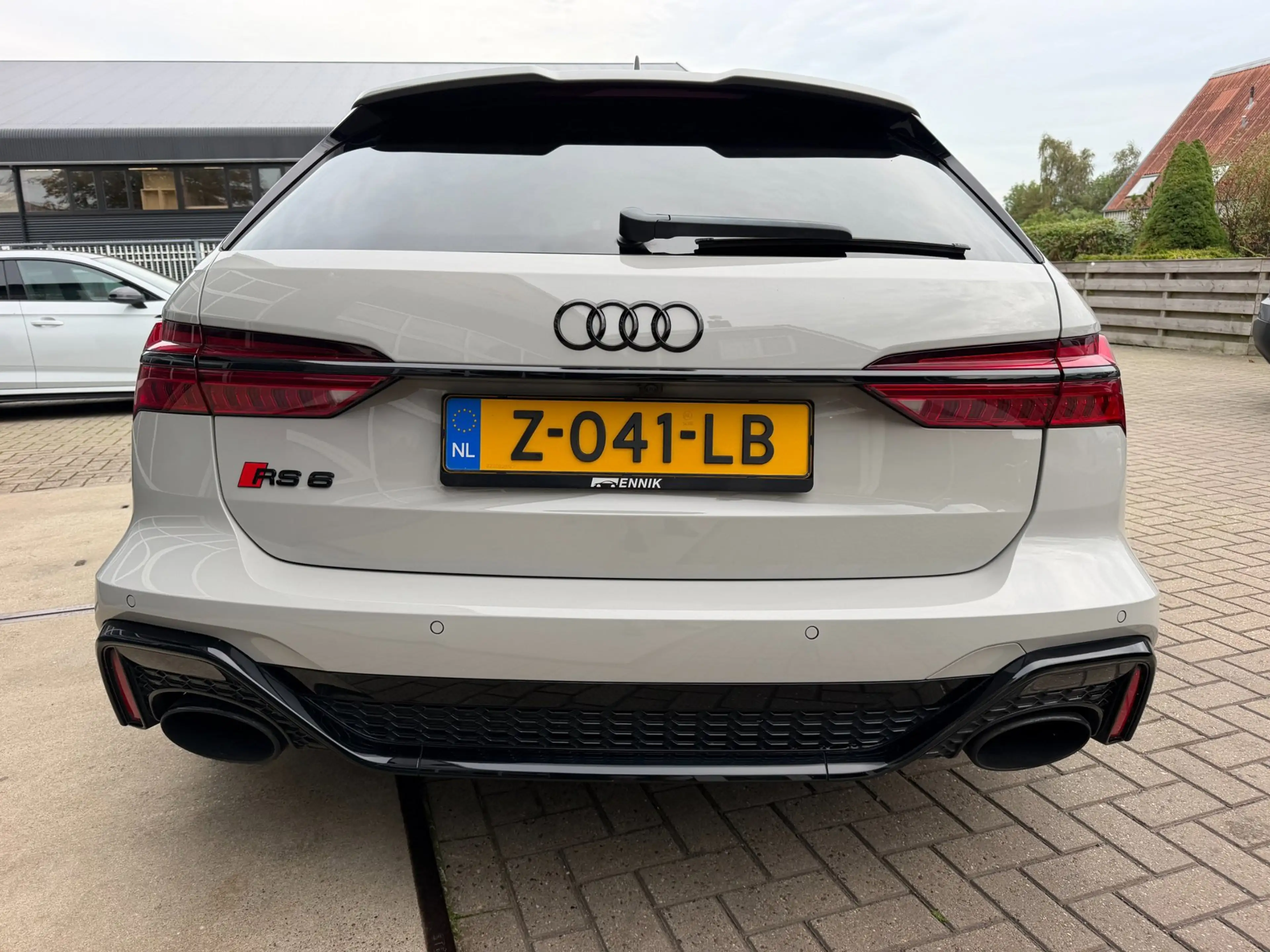 Audi RS6 Avant RS 6 TFSI quattro / Pano / Top View / Soft C — photo 14