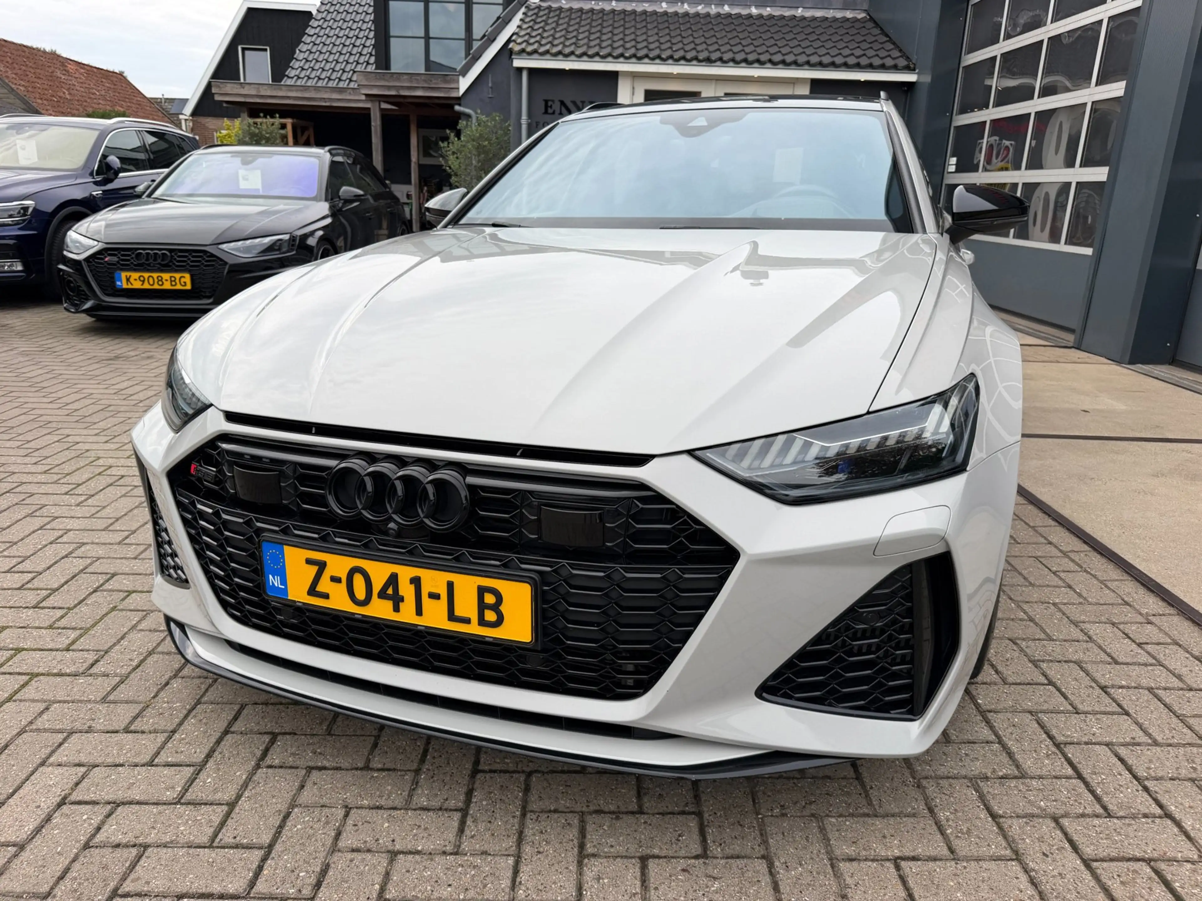 Audi RS6 Avant RS 6 TFSI quattro / Pano / Top View / Soft C — photo 5