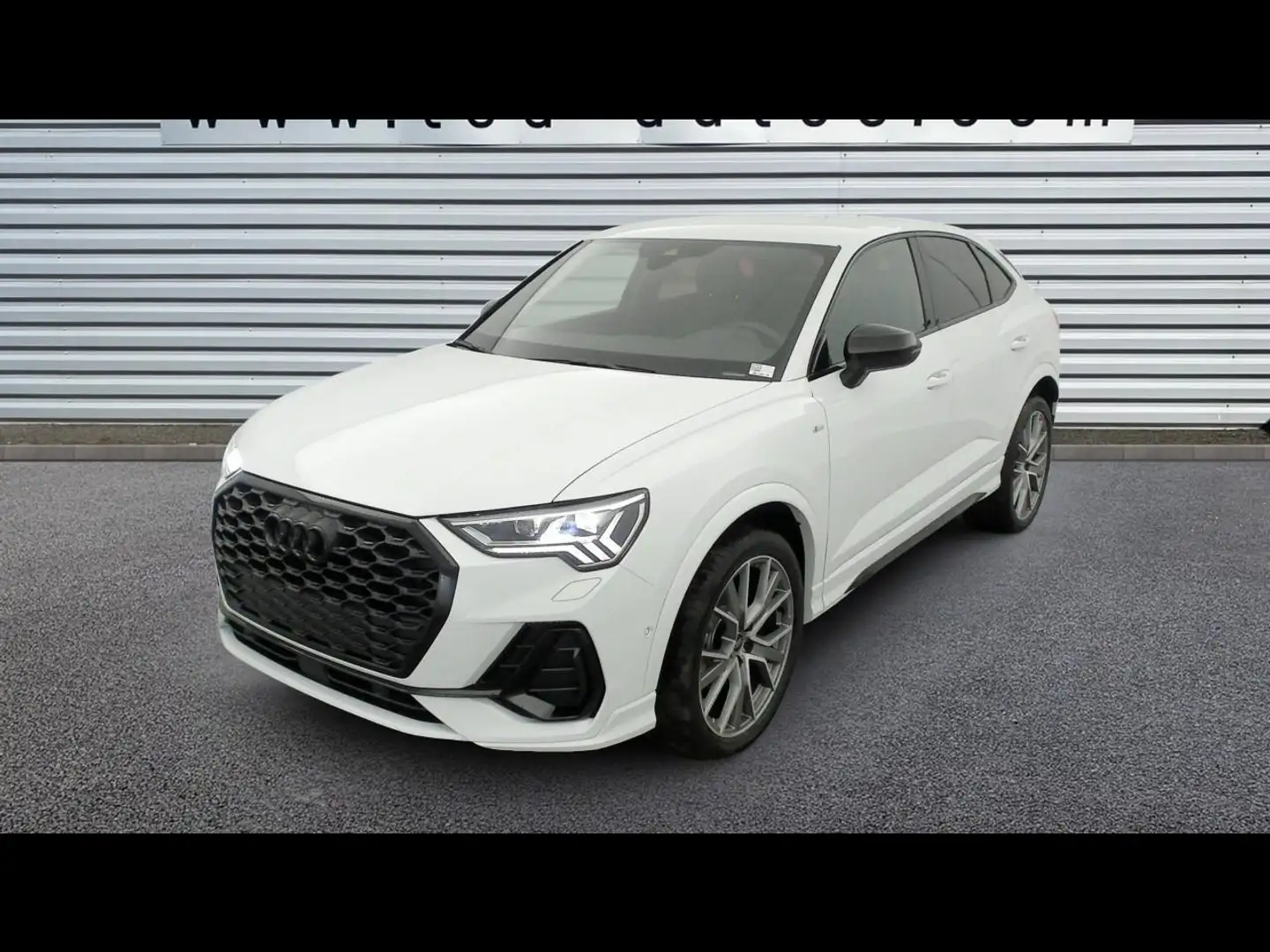 Audi Q3 2.0 35 TDI 150 S-tronic  S Line Plus Blanc - 1
