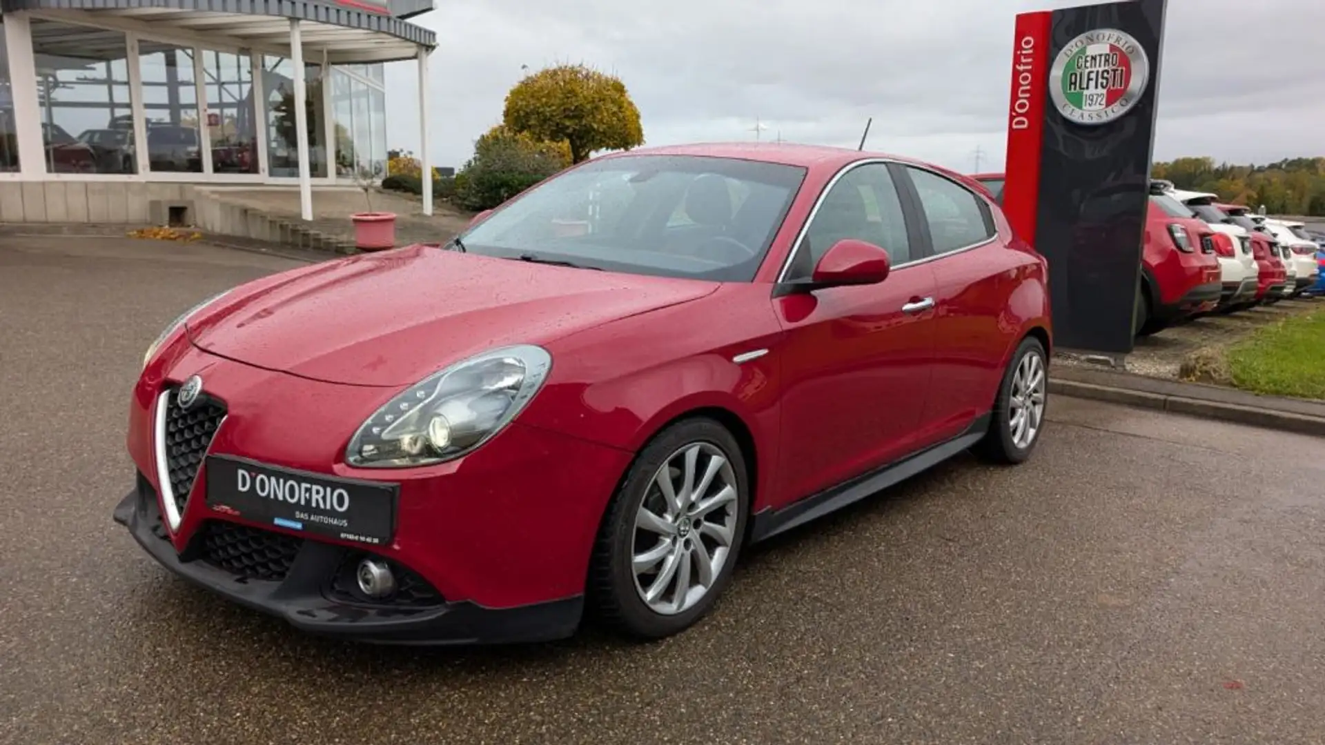 Alfa Romeo Giulietta 2.0 JTDm 16V TCT Super Rouge - 1