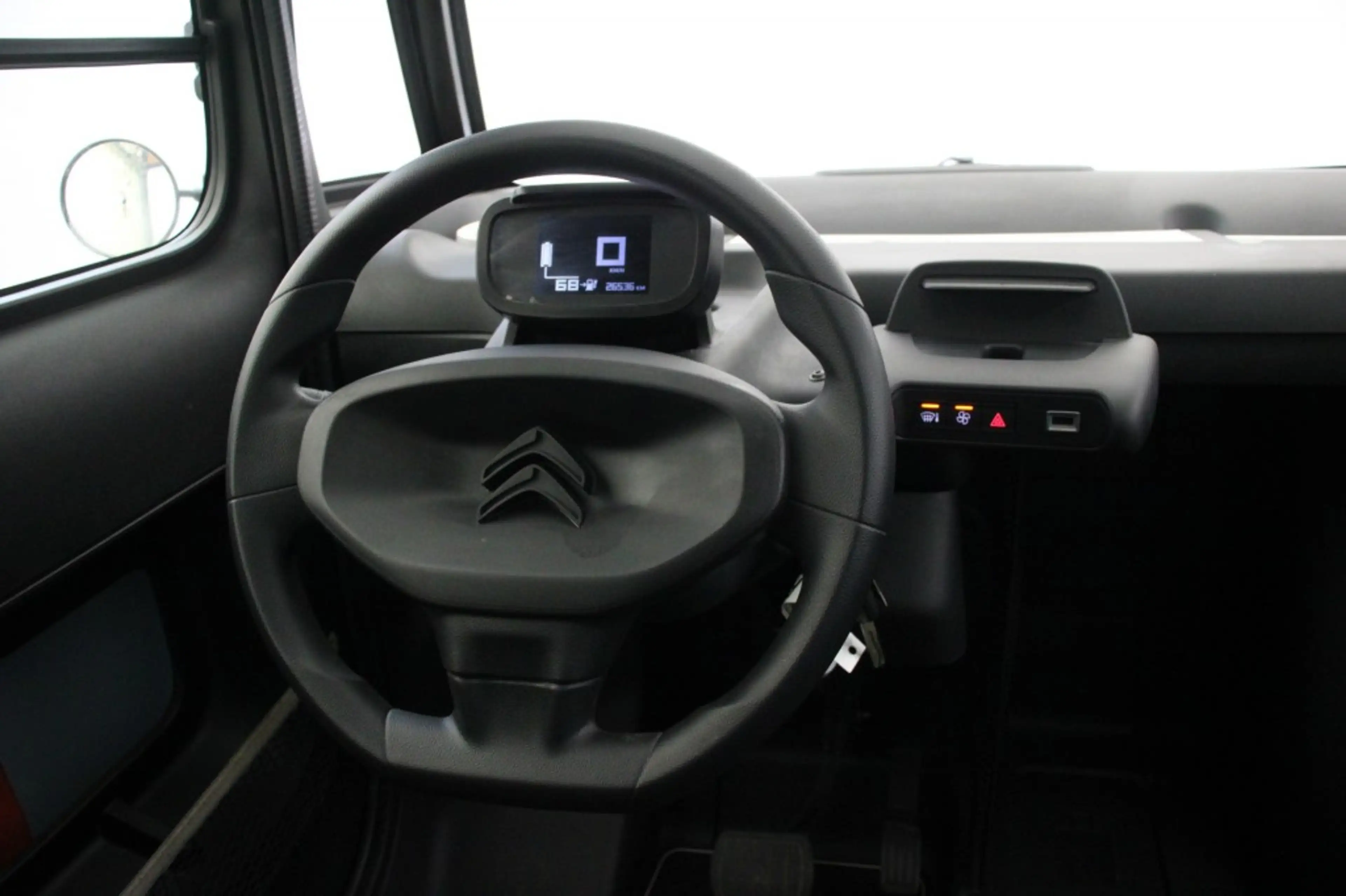 Citroen Ami 2022 - 26.536 km — photo 3
