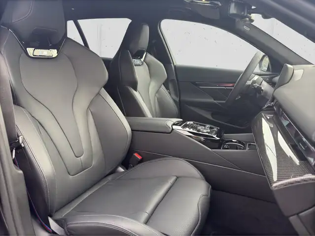 BMW 550 e xDrive Ansicht 16