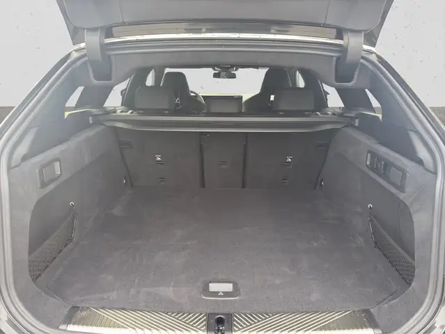 BMW 550 e xDrive Ansicht 19