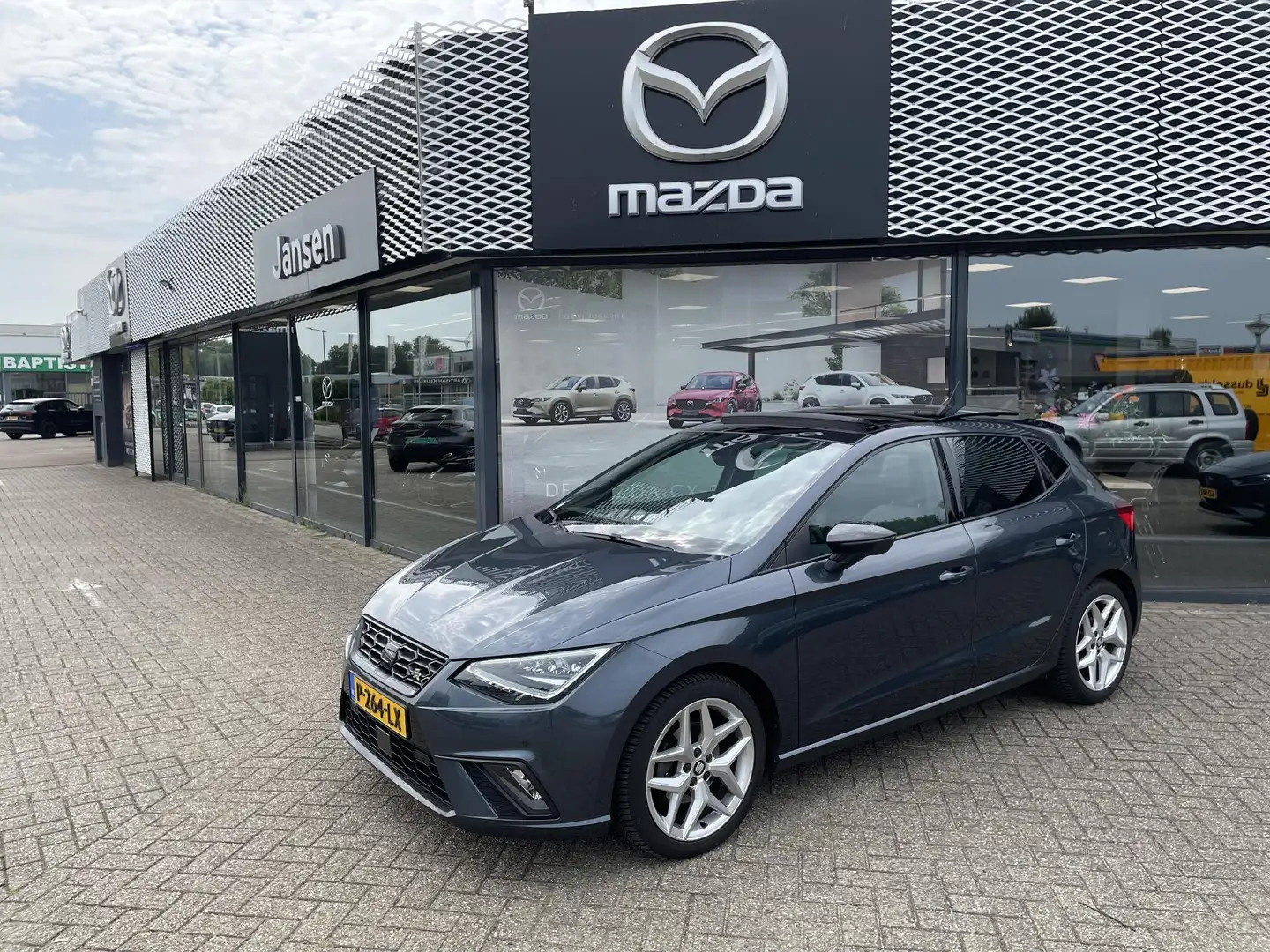 SEAT Ibiza 1.0 TSI FR Business Intense Plus , Automaat, Panor Gris - 2
