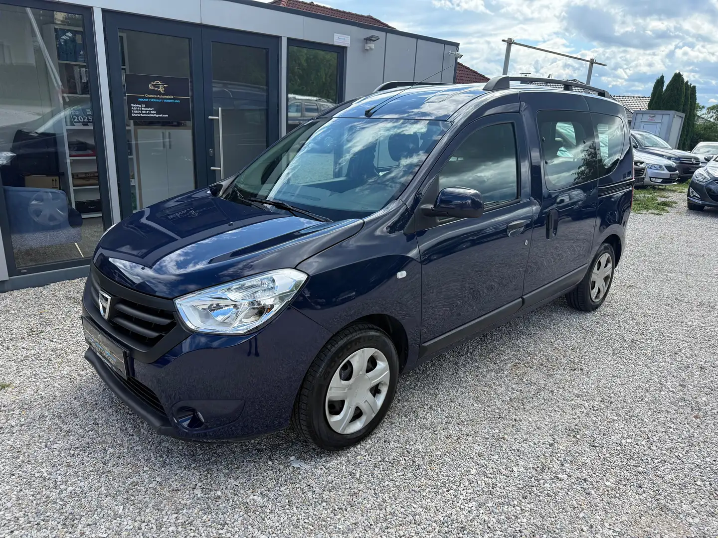Dacia Dokker Supreme dCi 90 S Blau - 1
