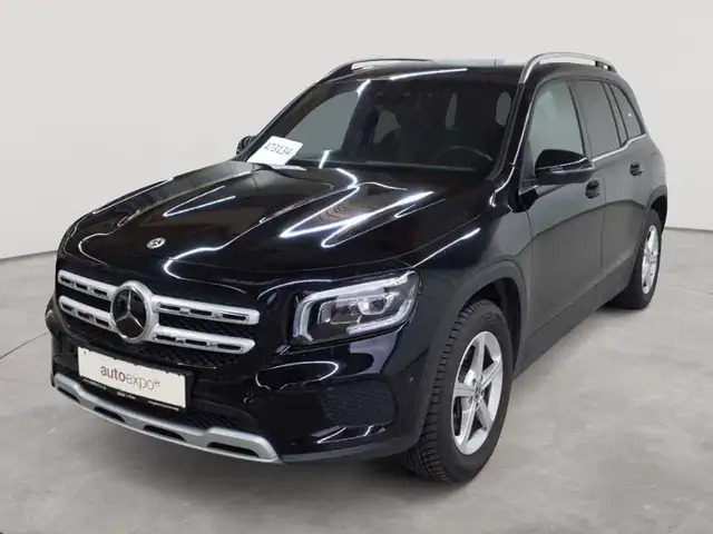 Mercedes-Benz GLB view 6