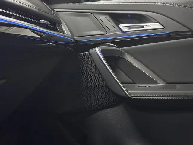 BMW Ix1 view 15