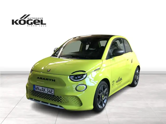 Abarth 500e Scorpionissima 42 kWh 155 PS inkl. WKR Alu