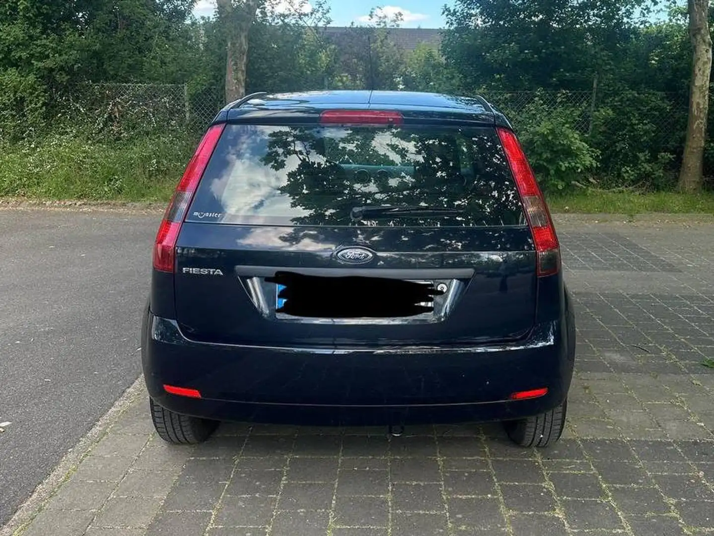 Ford Fiesta Fiesta 1.3 Blues Blau - 2