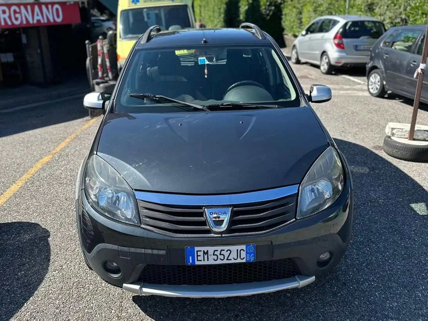 Dacia Sandero Sandero I 2008 1.6 8v Stepway Gpl 85cv Zwart - 2