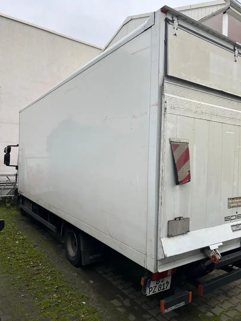 Iveco Eurocargo Biały - 2