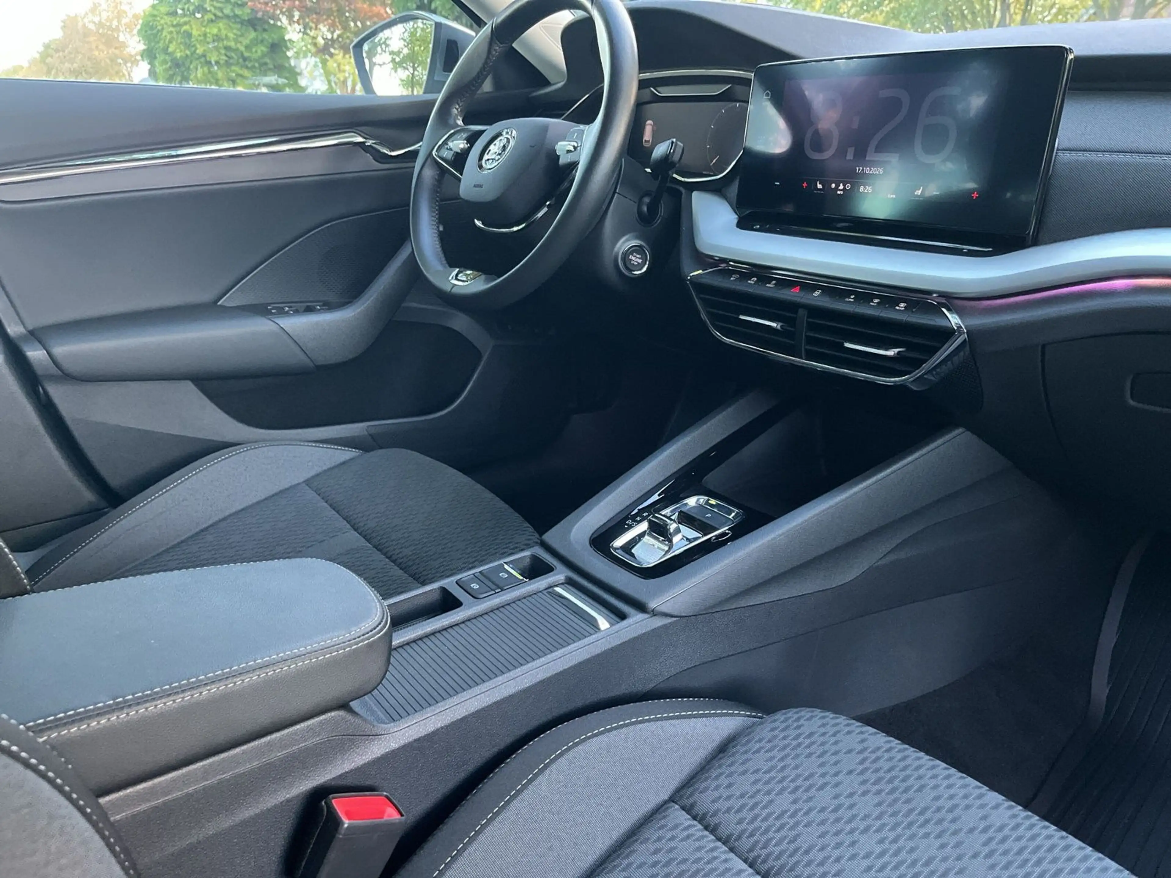 Skoda Octavia Combi Style 1.4 TSI iV DSG StdHz./Headup — photo 13