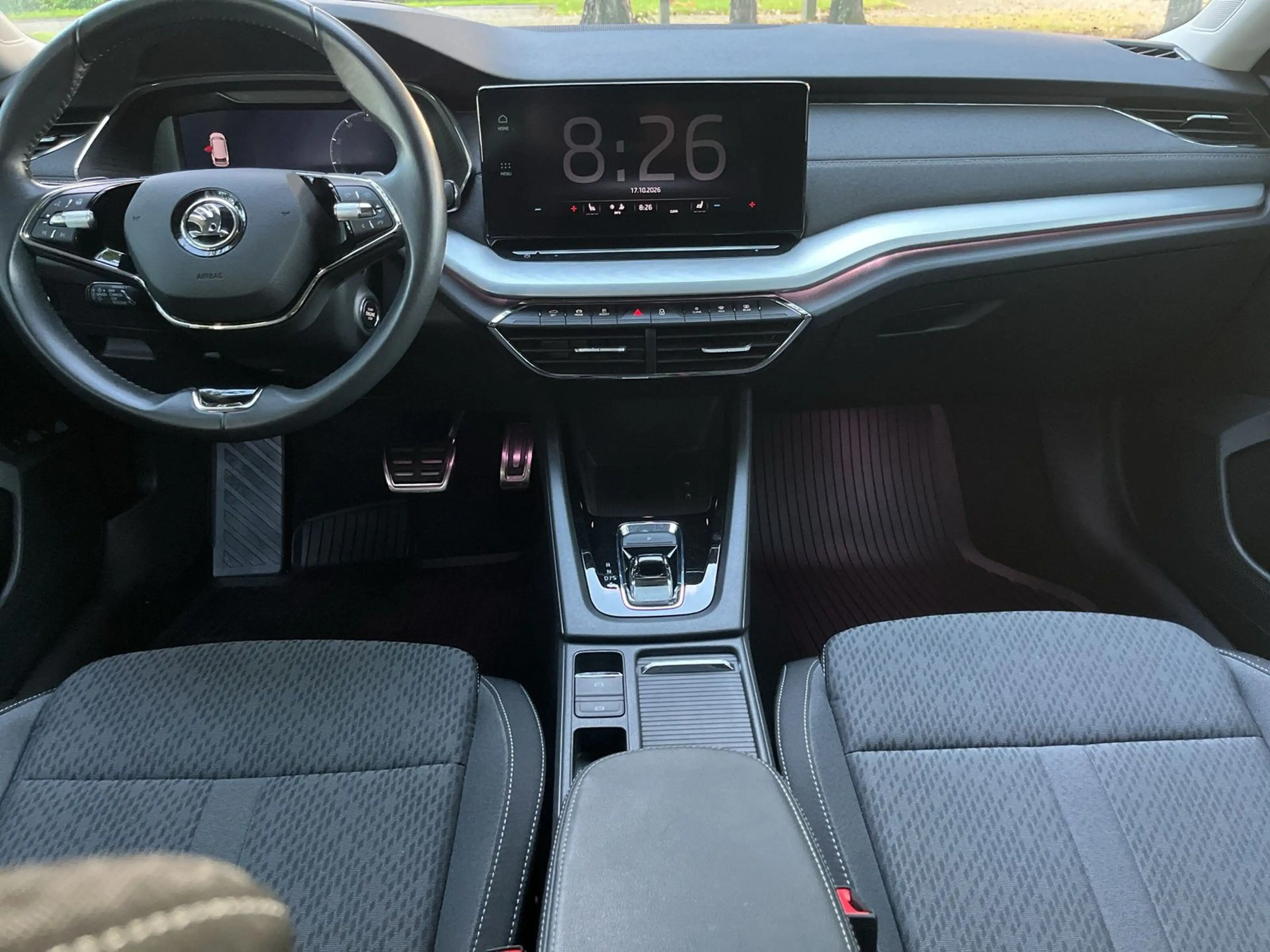 Skoda Octavia Combi Style 1.4 TSI iV DSG StdHz./Headup — photo 9