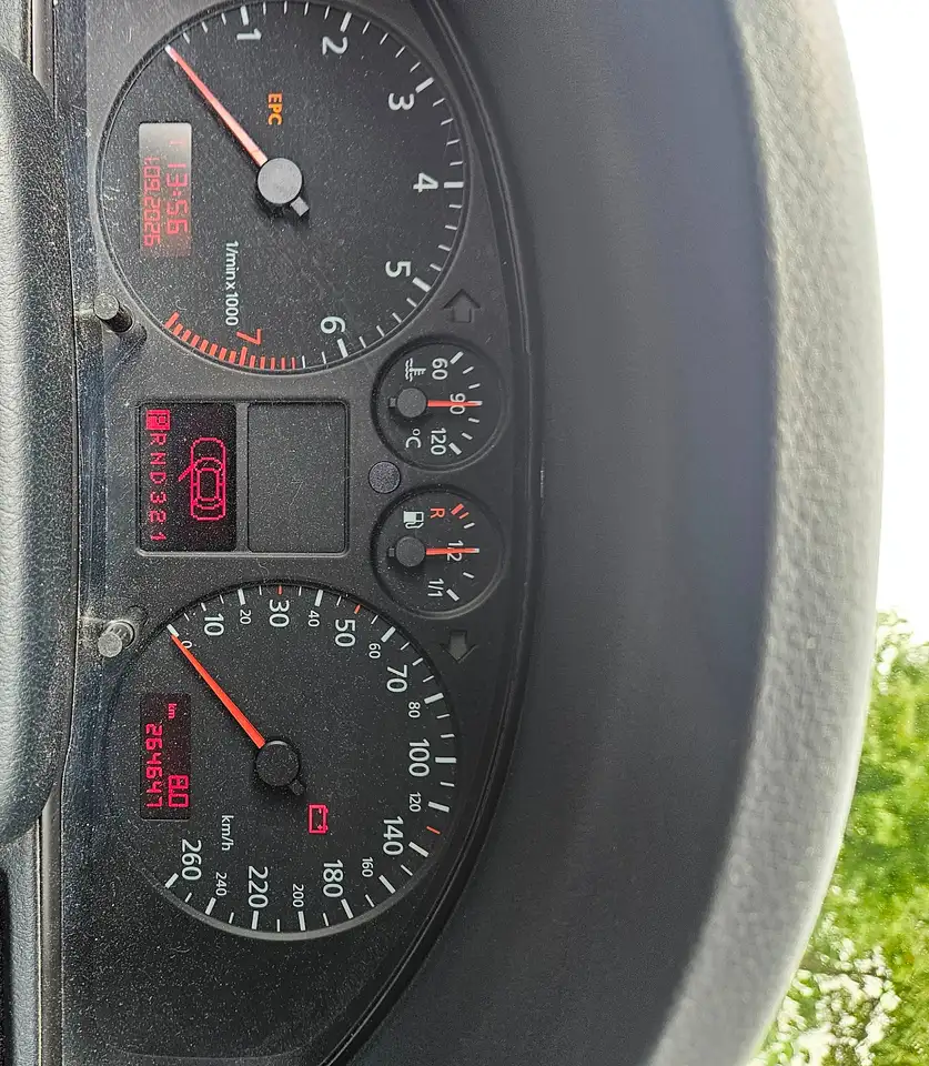 Audi A4B5 Facelift 1,8 125 PS Automatik Bj 2000 Tüv 11.2027, foto 10
