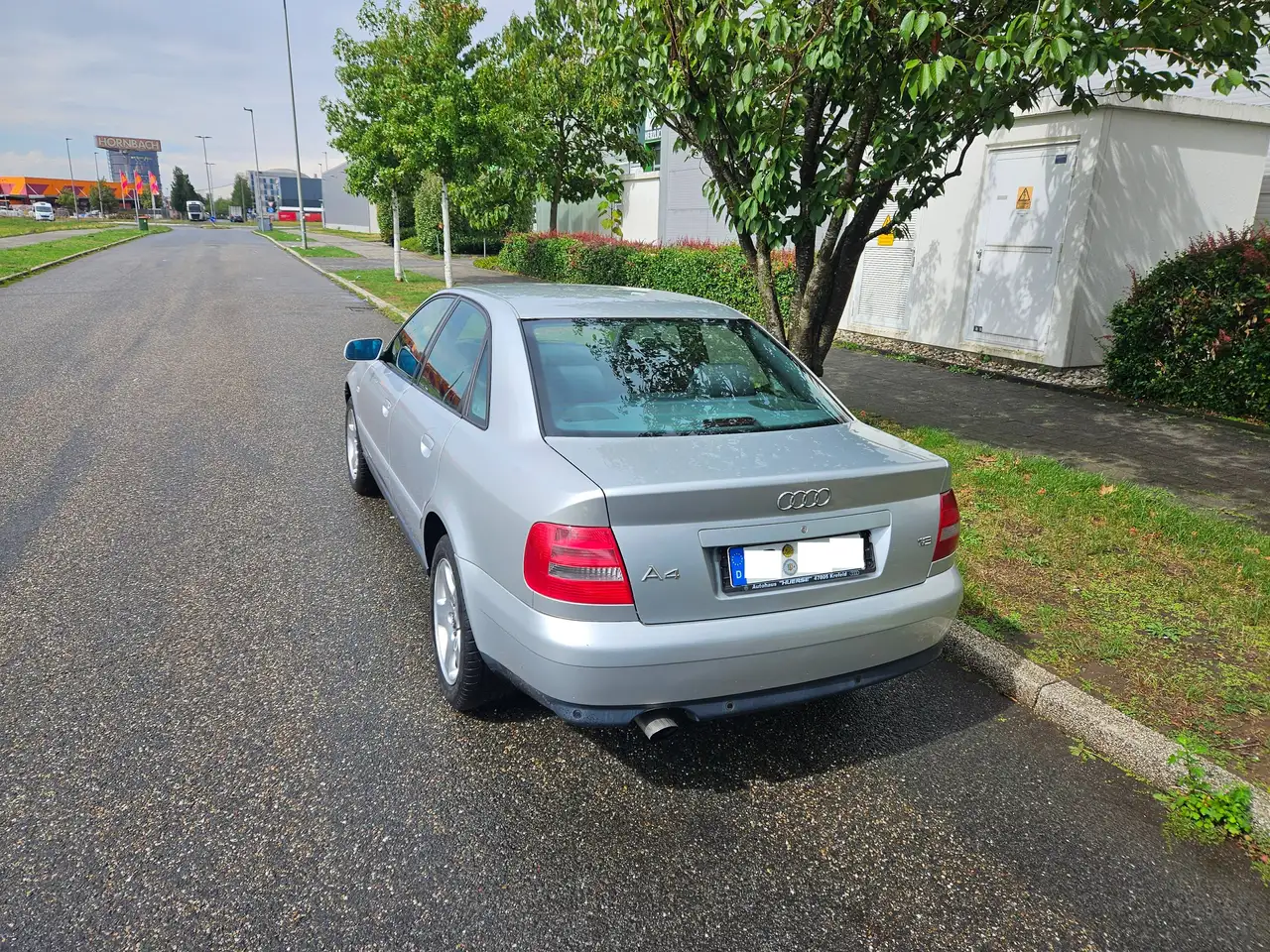 Audi A4B5 Facelift 1,8 125 PS Automatik Bj 2000 Tüv 11.2027, foto 3