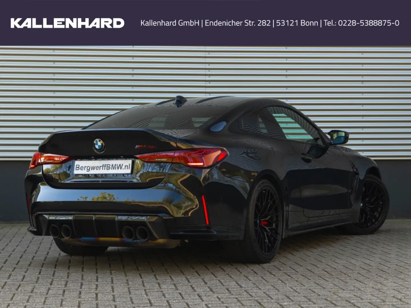 BMW M4 CSL Coupe Fekete - 2