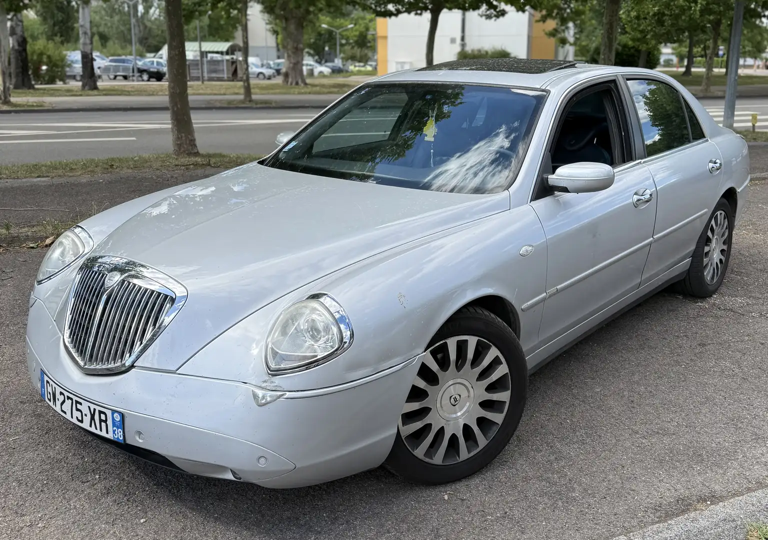Lancia Thesis 2.4 20v Multijet Emblema Comfortronic A - 2