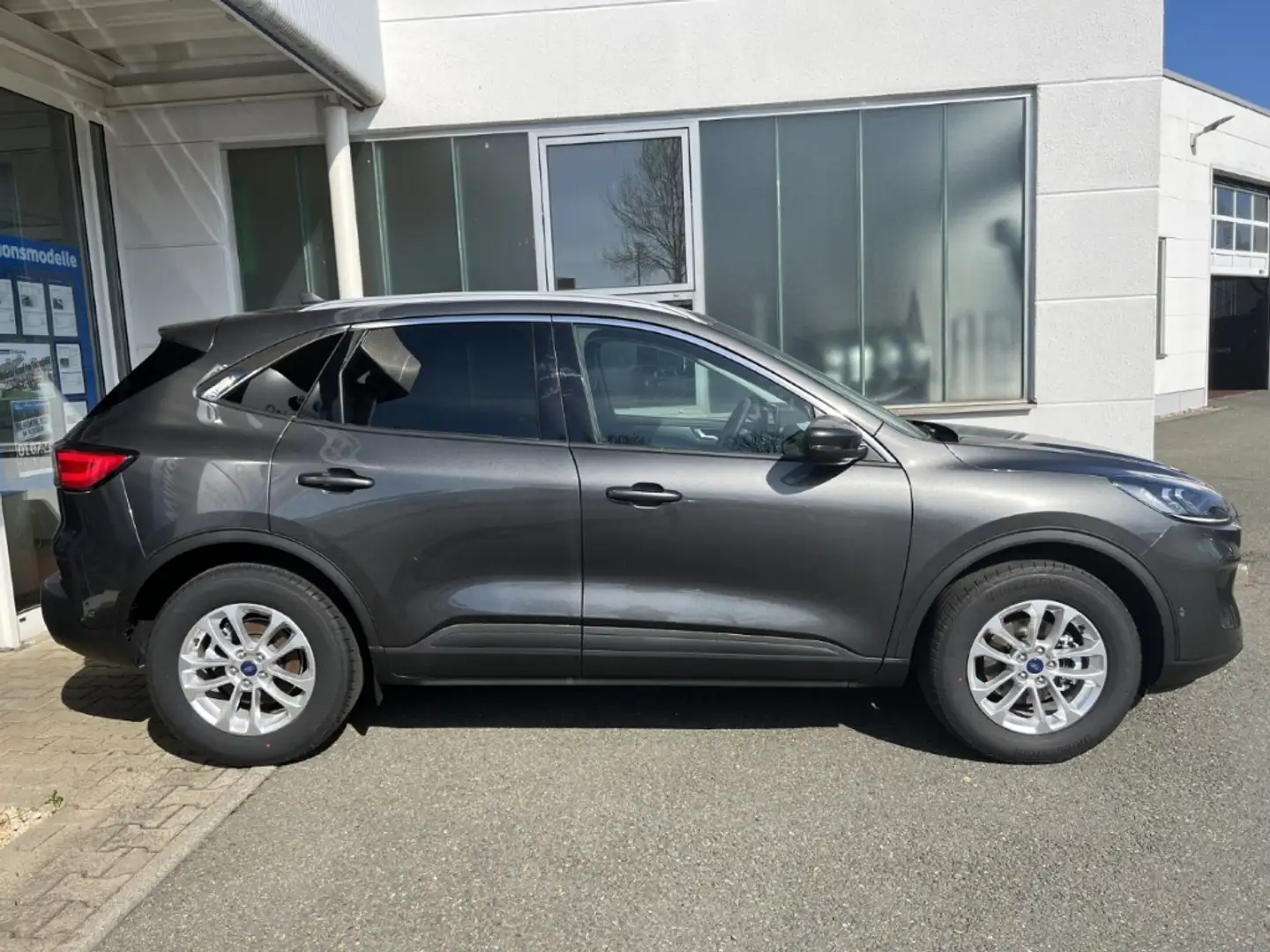 Ford Kuga Titanium X+NAV+B&O+ACC+PDC+BLIS+KeyFree+LED Grau - 2