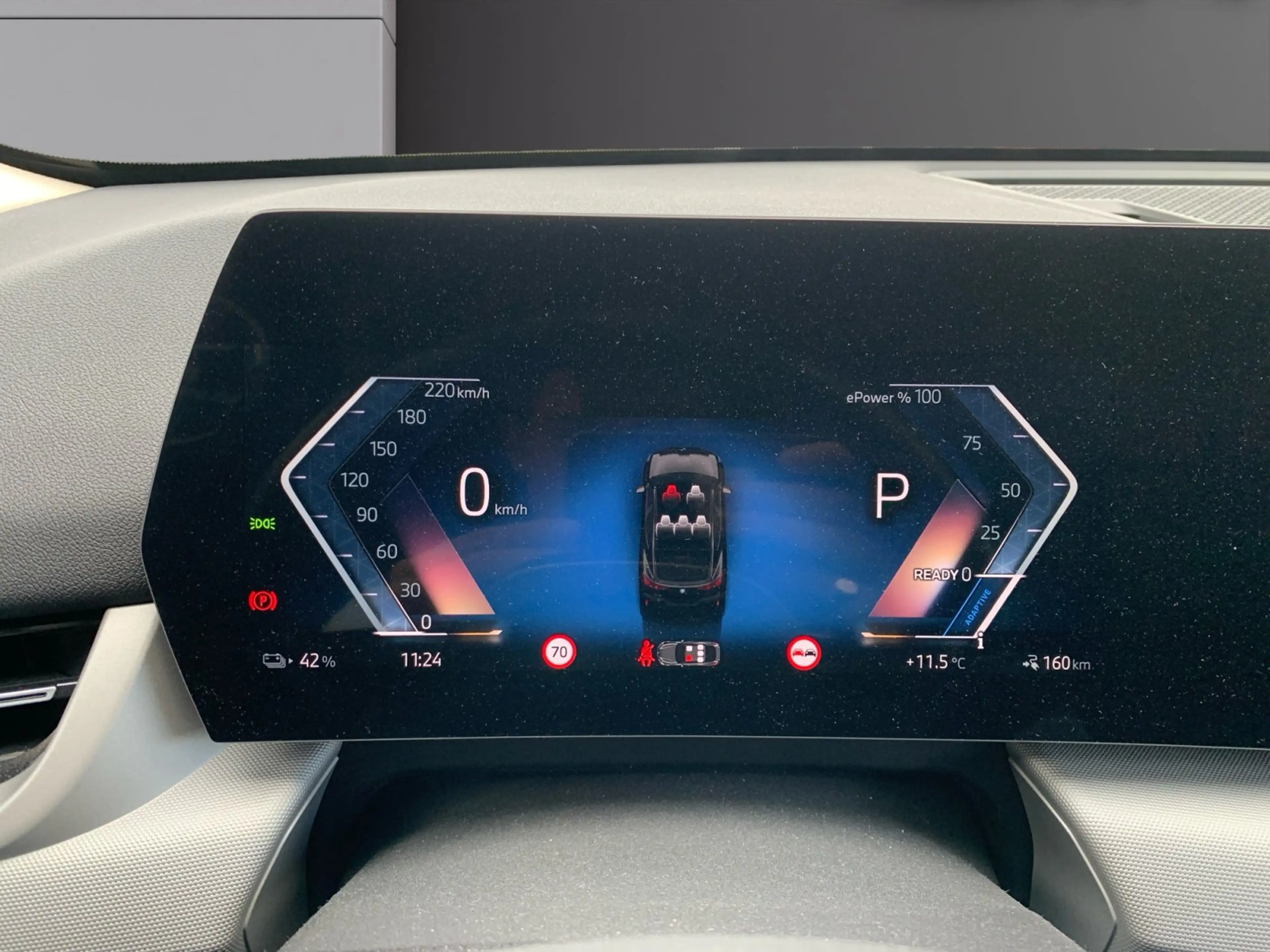 BMW iX2 iX2 66.5 kWh eDrive20 — photo 14