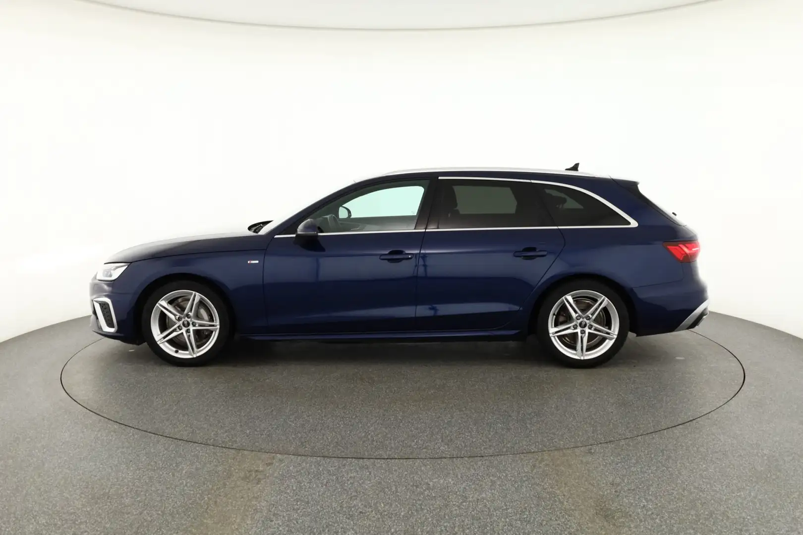 Audi A4 Avant 40 TDI S-Line quattro Aut. LED ACC Navi Bleu - 2