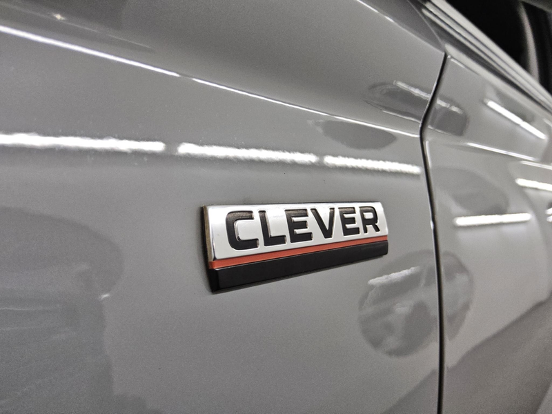 Skoda Karoq 1.5 TSI Clever Navi LED RFK Shz — photo 11